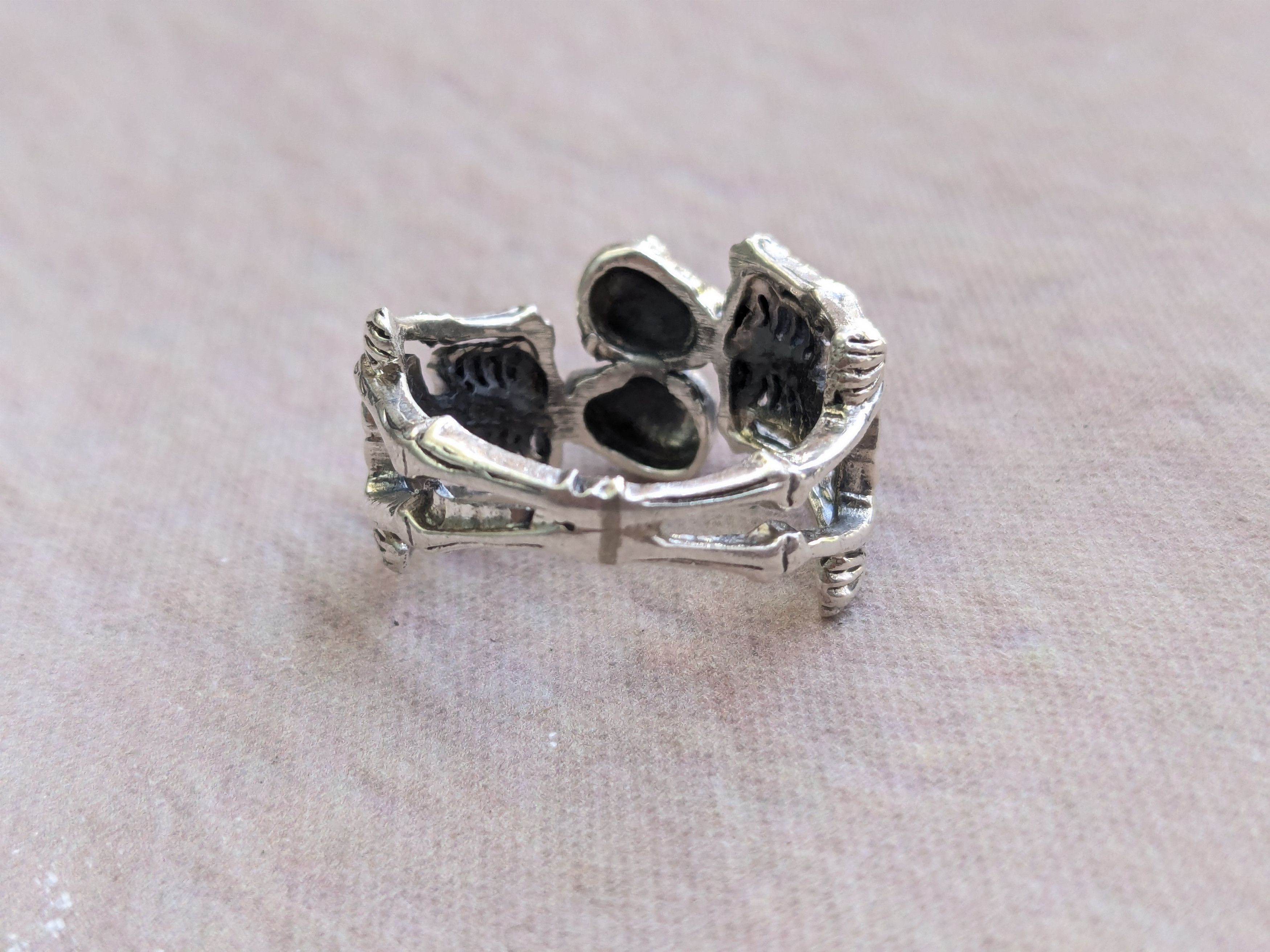 Jewelry Vintage Sterling Silver Ring Skeleton Skull 8.75 Size ONE SIZE - 6 Thumbnail