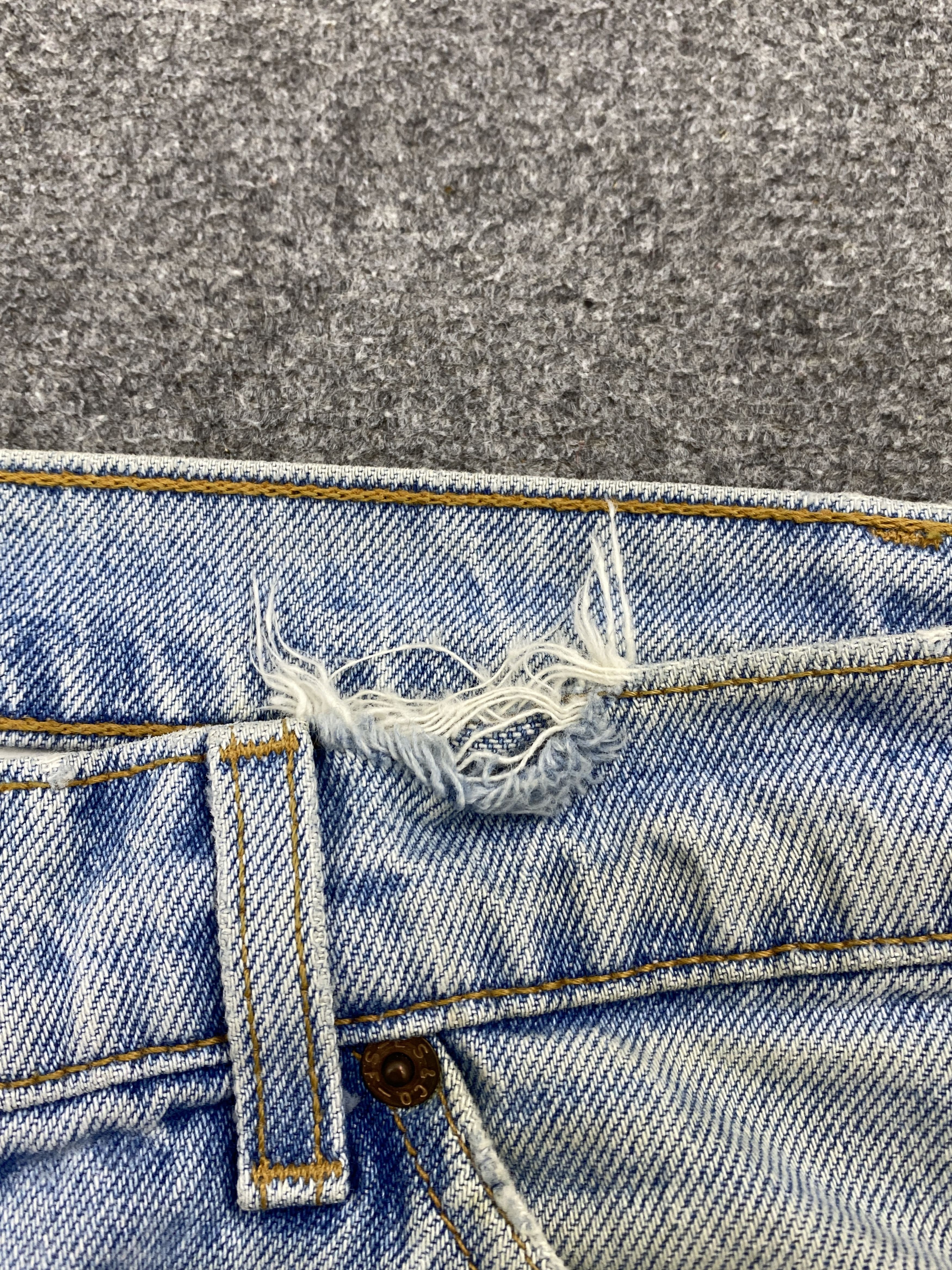 Levi's × Vintage Vintage 90s Levi's 505 Light Washed Orange Tab Jeans Size US 33 - 10 Thumbnail