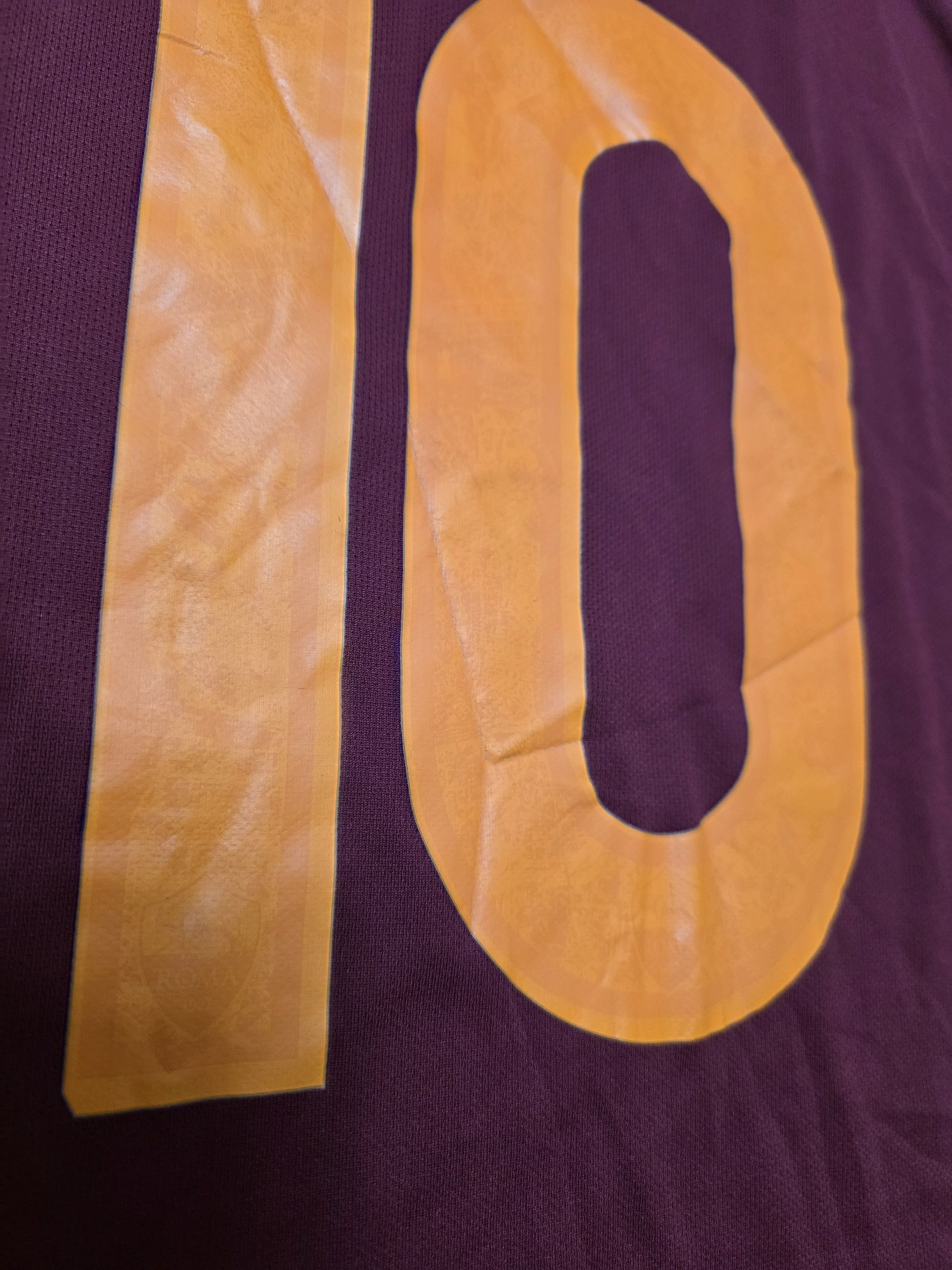 Nike AS ROMA 2015 2016 TOTTI HOME FOOTBALL SHIRT SOCCER JERSEY Size US M / EU 48-50 / 2 - 6 Thumbnail