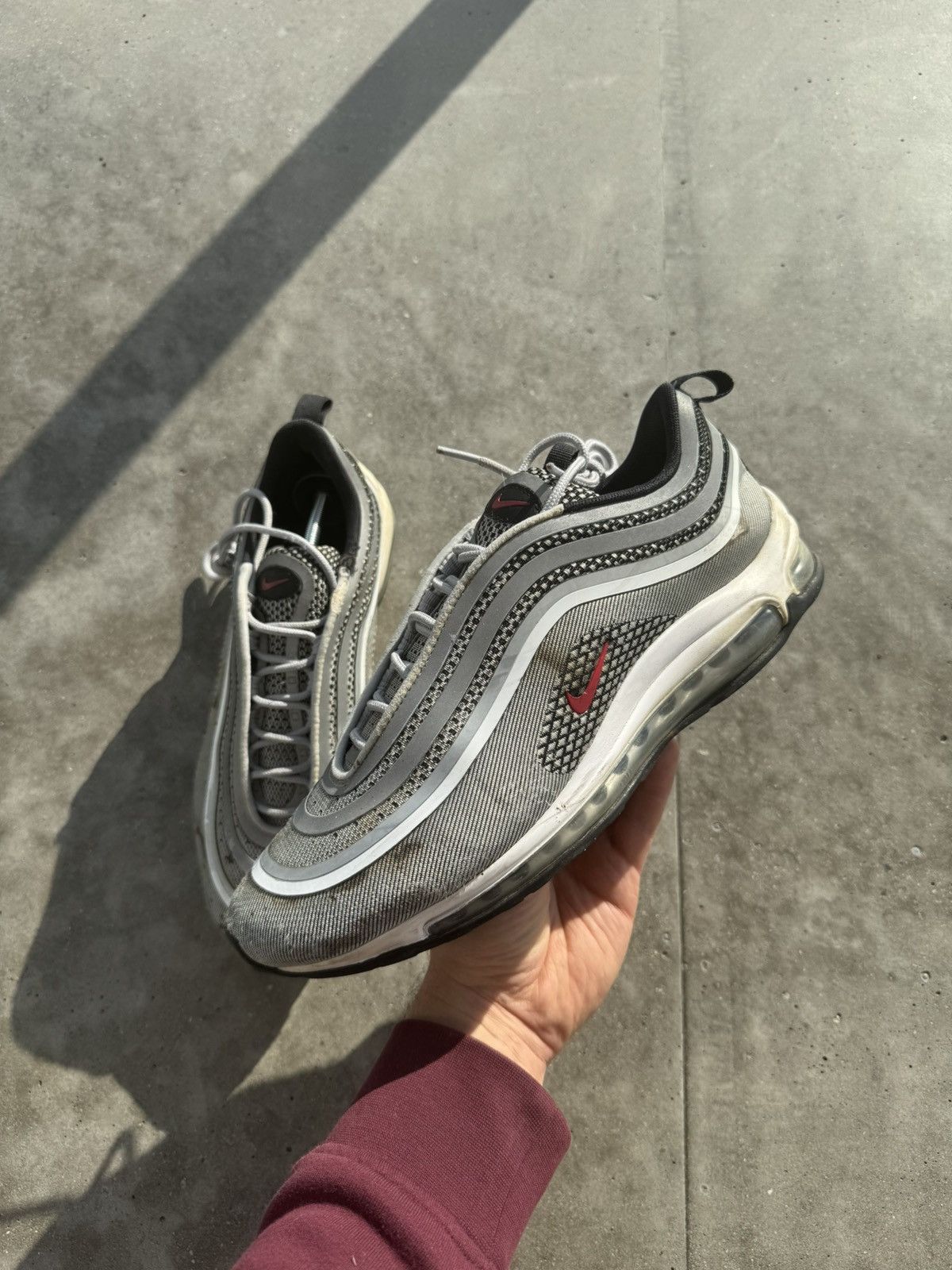 Nike Nike Air Max 98 Silver Bullet Size US 10 / EU 43 - 1 Thumbnail