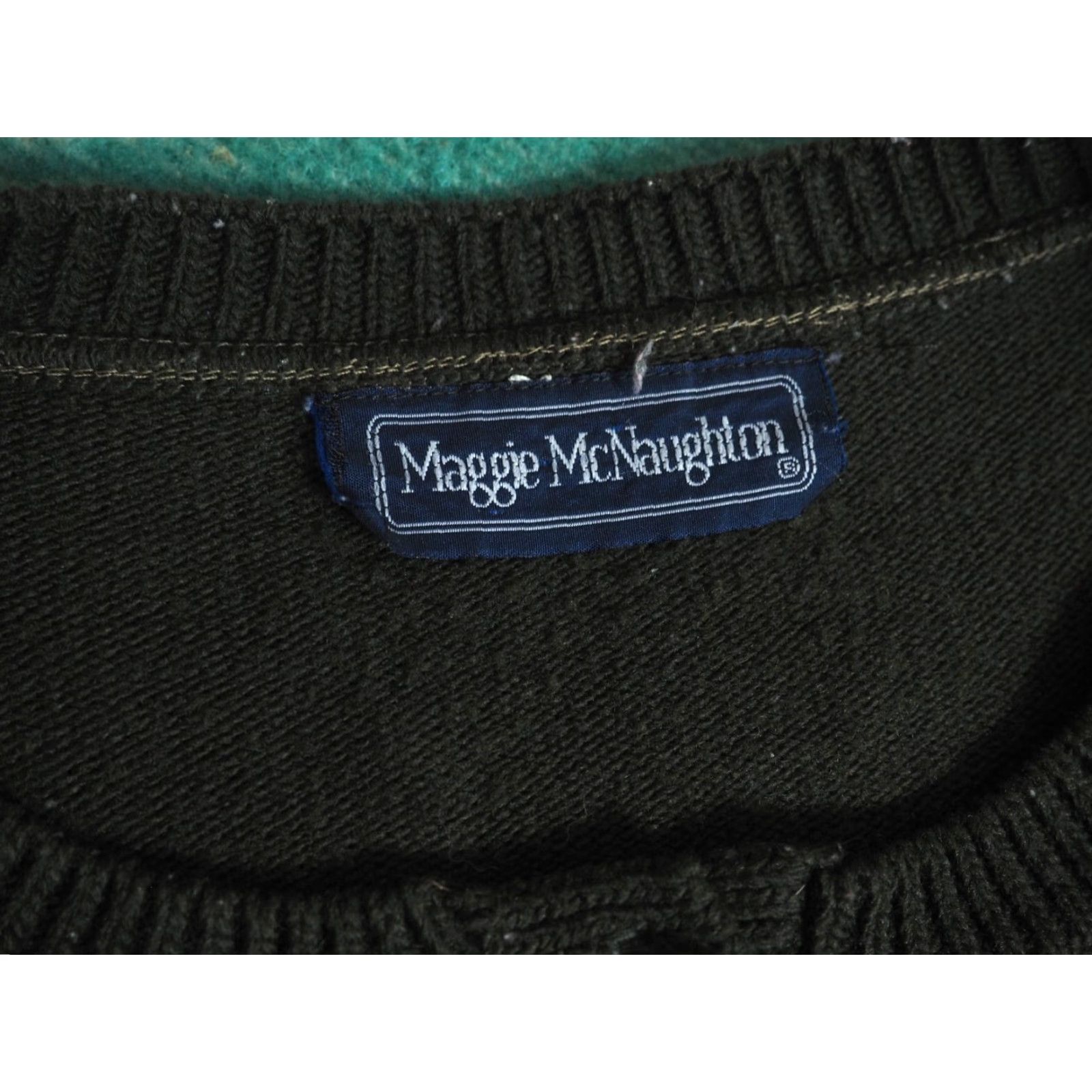 Vintage VINTAGE Maggie McNaughton Forest Green Tapestry Acrylic Button Cardigan 2XL 80s 90s Geometric Mens Womens? Size XXL / US 16-18 / IT 52-54 - 4 Thumbnail