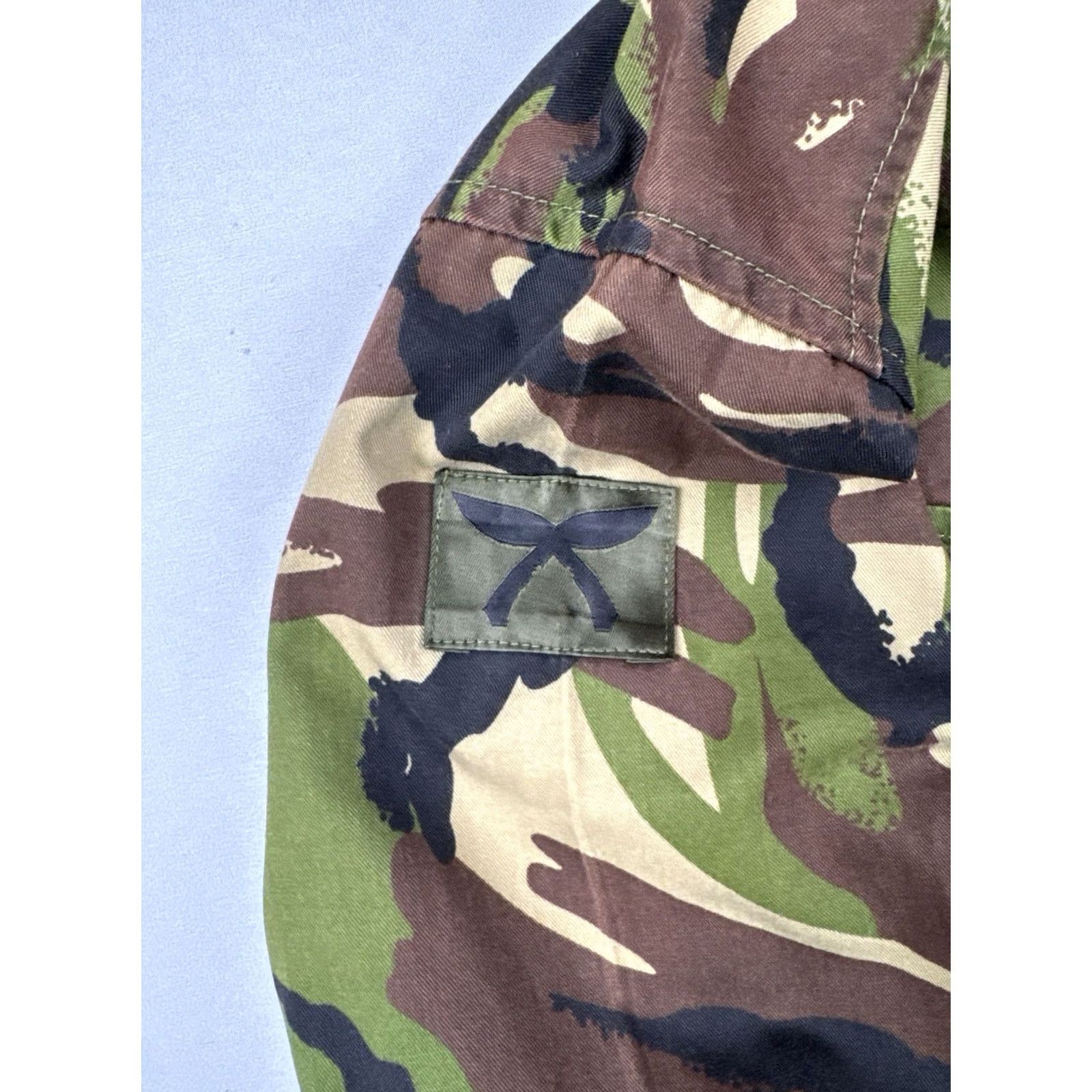 Vintage VINTAGE New Zealand Military DPM Combat Smock Shirt Camo Zip Front Medium 80s 90s Mens Size US M / EU 48-50 / 2 - 5 Thumbnail