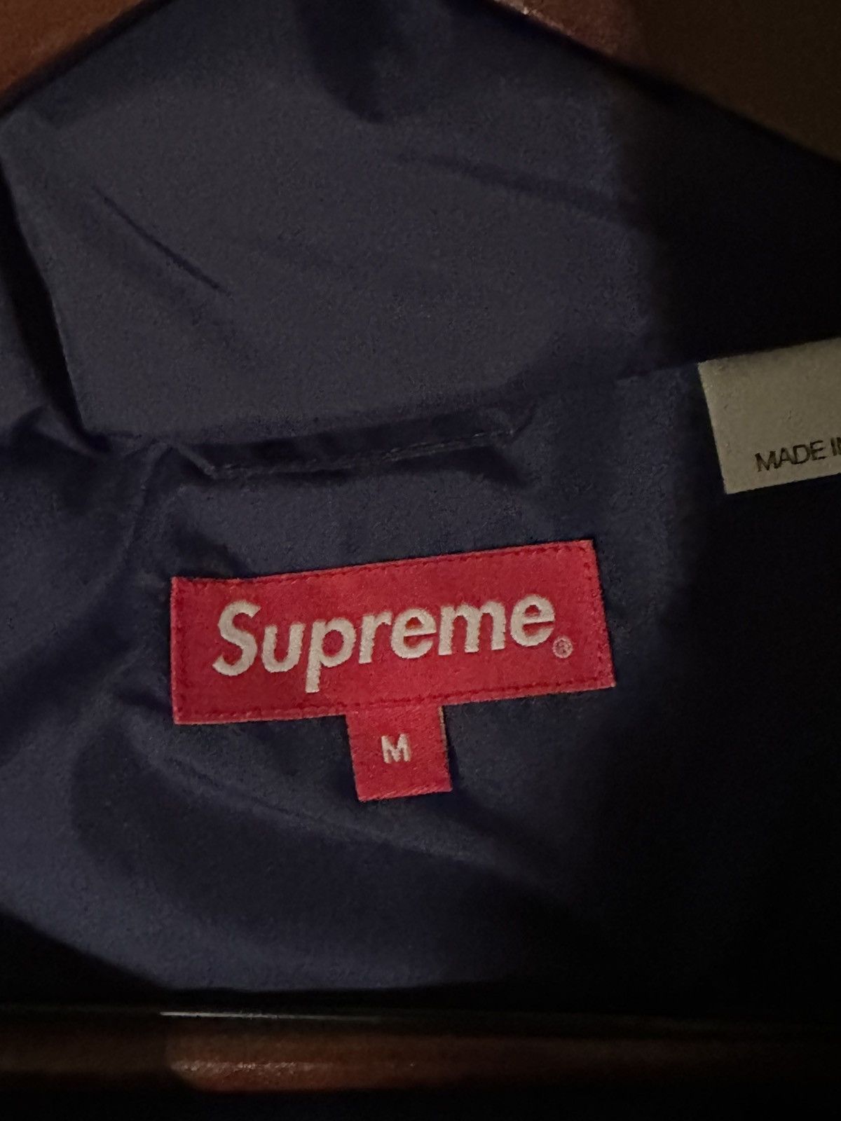 Supreme Supreme Glitter Yoke Down Puffer Jacket 'Navy' Size US M / EU 48-50 / 2 - 6 Thumbnail