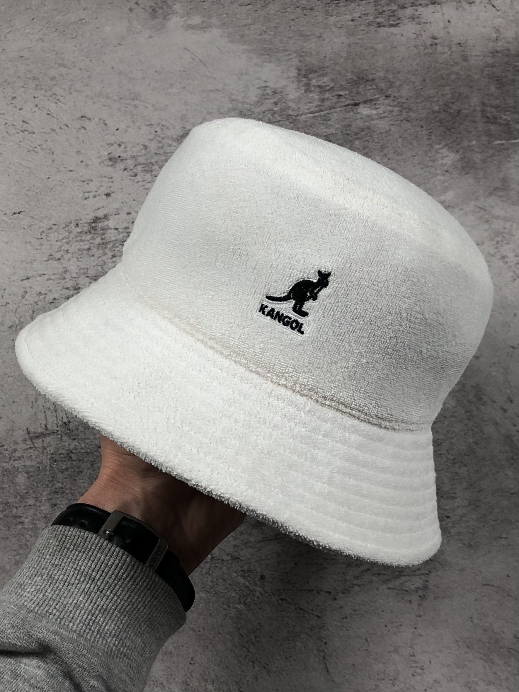 Kangol Kangol Terry Boucle Pieced Bucket Hat Size ONE SIZE - 1 Thumbnail