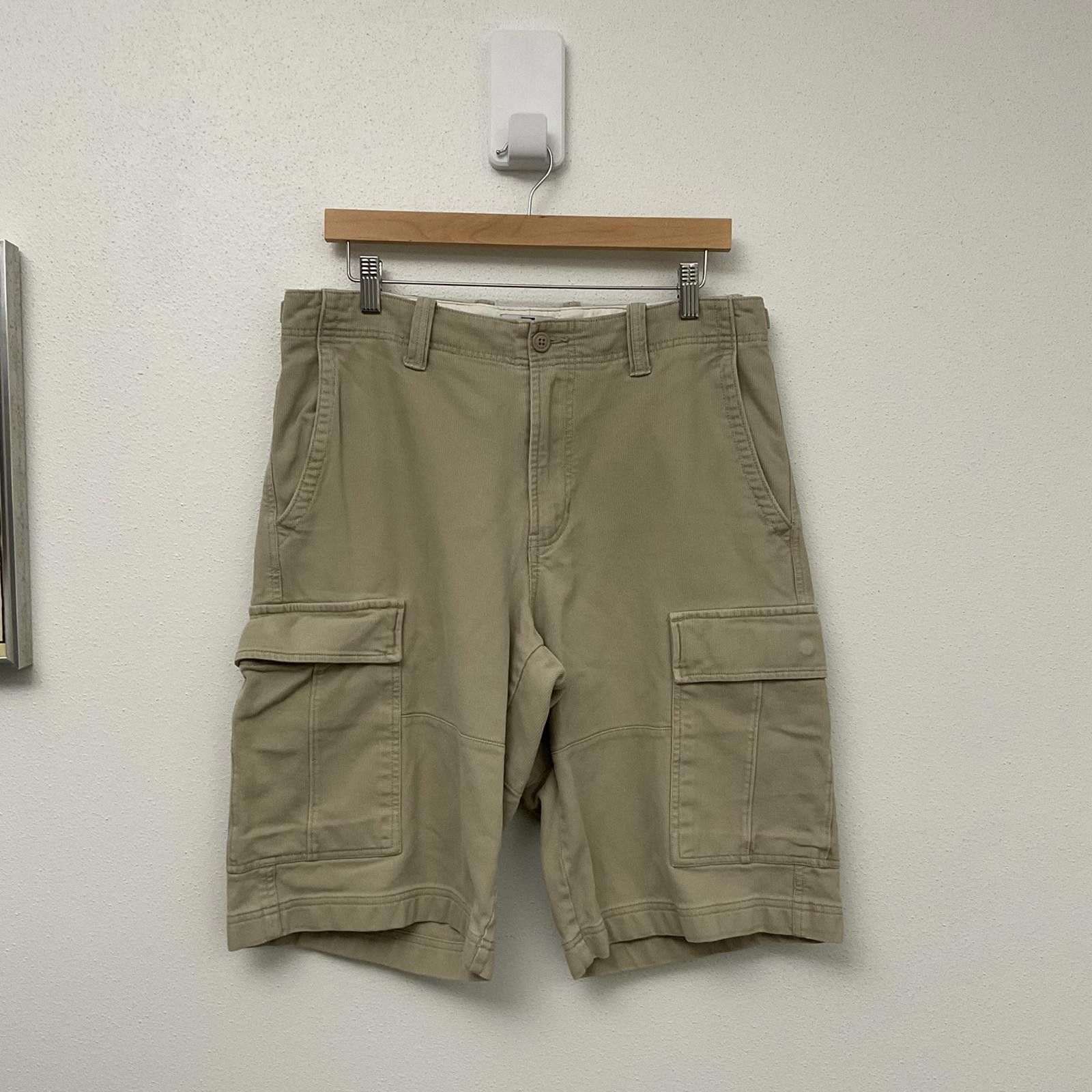 Gap vintage y2k GAP baggy long khaki corduroy cargo shorts 33 Size US 33 - 1 Thumbnail
