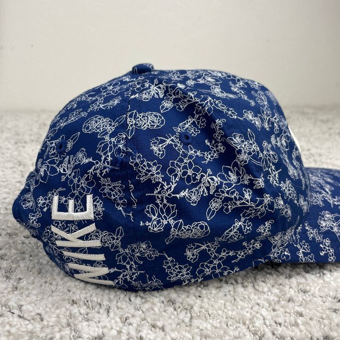 Koepka floral nike on sale hat