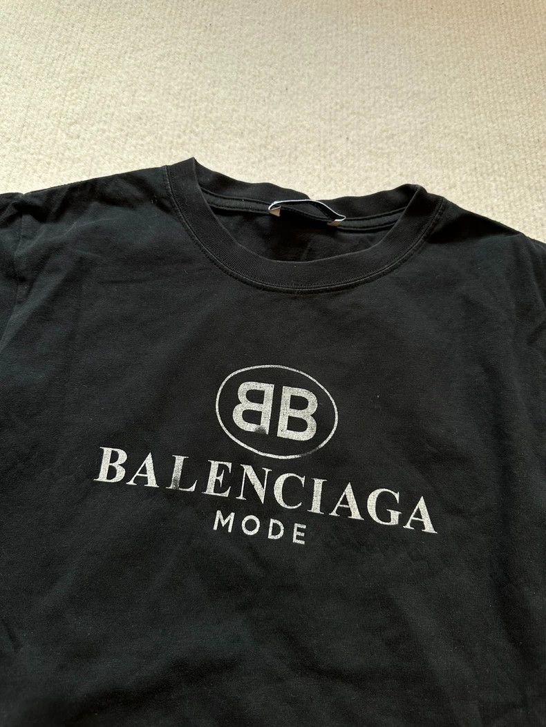 Balenciaga Balenciaga Letter logo short sleeve 2505-Nextarrow Size US L / EU 52-54 / 3 - 3 Thumbnail