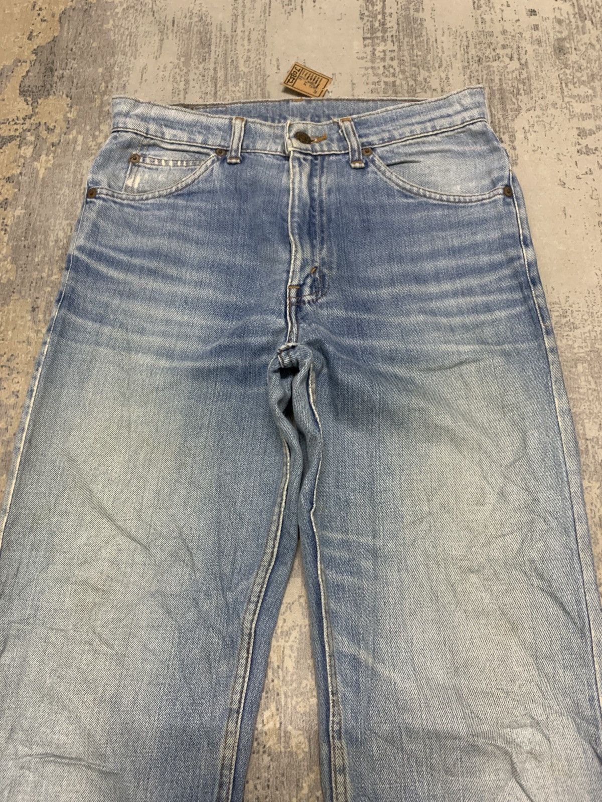 Vintage Vintage Levi’s 515 Orange Tab Denim Jeans Size US 29 - 2 Thumbnail