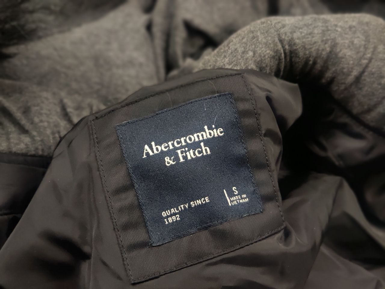 Abercrombie & Fitch Vintage Abercrombie Bomber Zip Fur Jacket If Six Was Nine Size US S / EU 44-46 / 1 - 11 Thumbnail