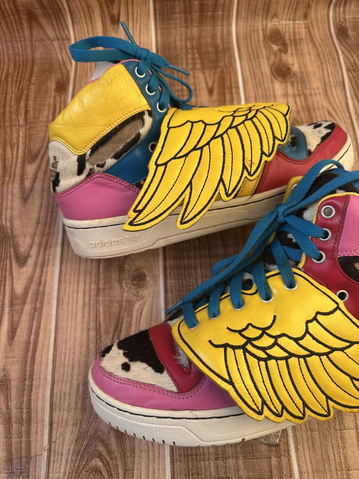 Adidas × Jeremy Scott Adidas Jeremy Scott 2NE1 Wings Avant Garde High Sneakers Size US 8.5 / EU 41-42 - 13 Thumbnail