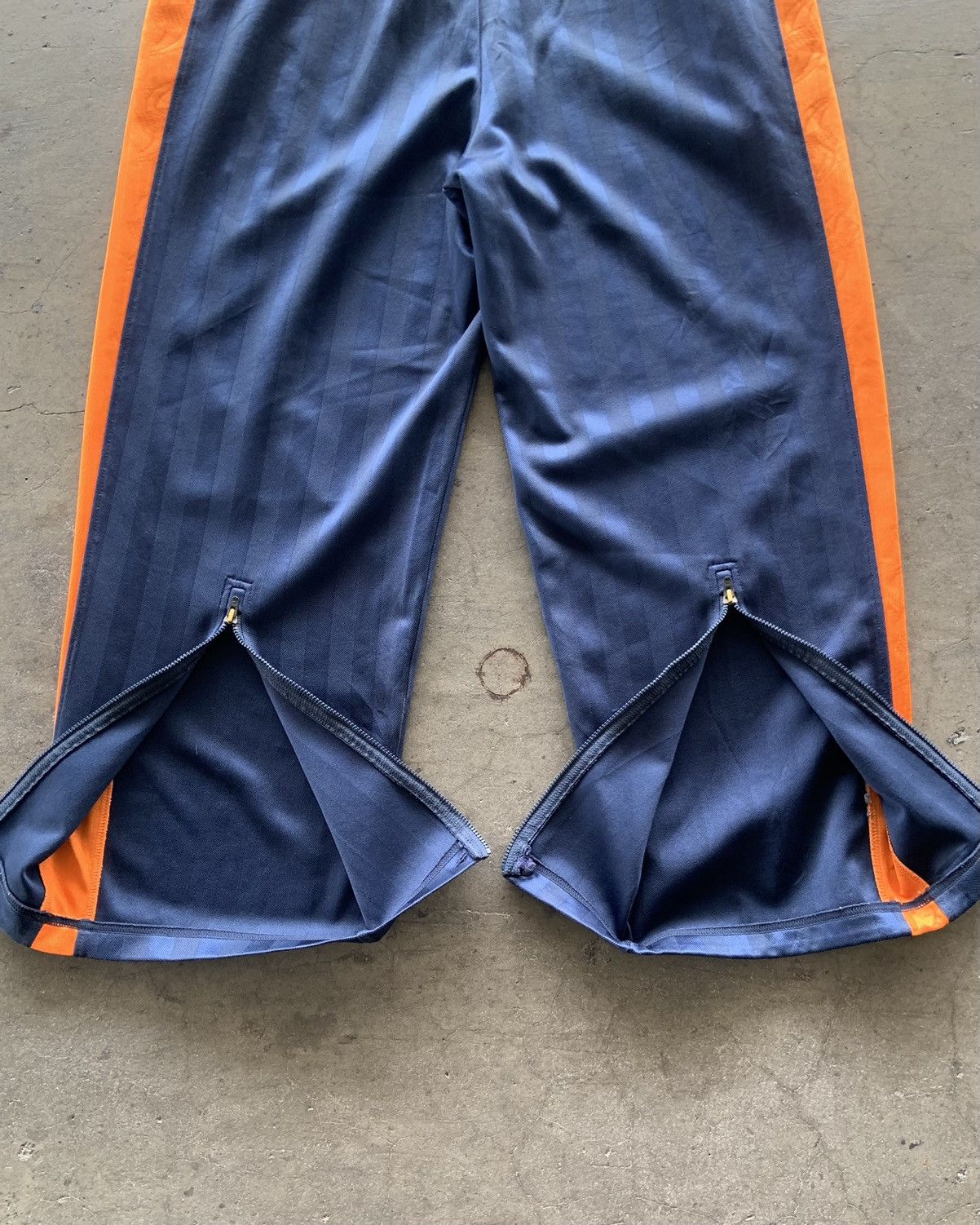 If Six Was Nine × Japanese Brand × Puma 2000s Puma Track Pants Made In Japan Size US 30 / EU 46 - 7 Thumbnail