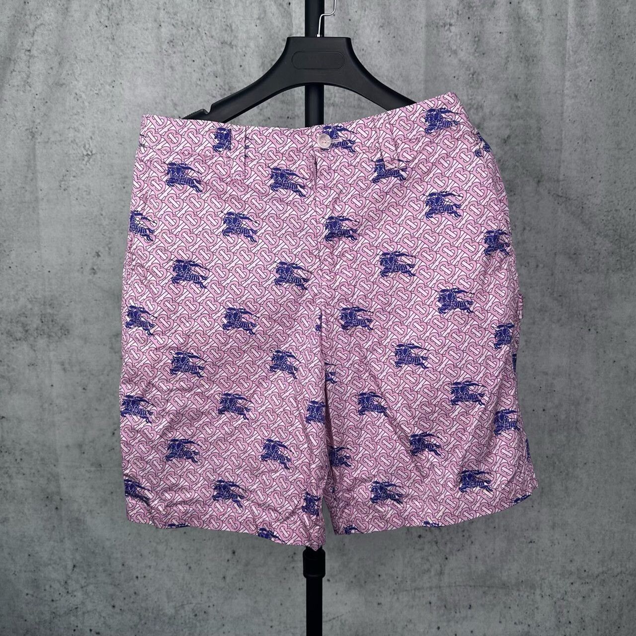 Burberry Burberry Purple Shorts 30 Men Size US 30 / EU 46 - 1 Thumbnail