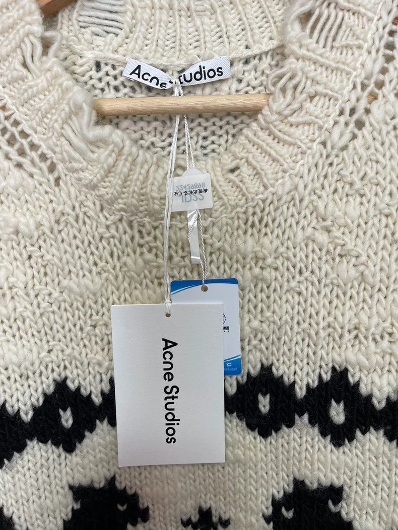 Acne Studios Acne Studios Beige patterned printed round-neck pullover l Size L / US 10 / IT 46 - 3 Thumbnail
