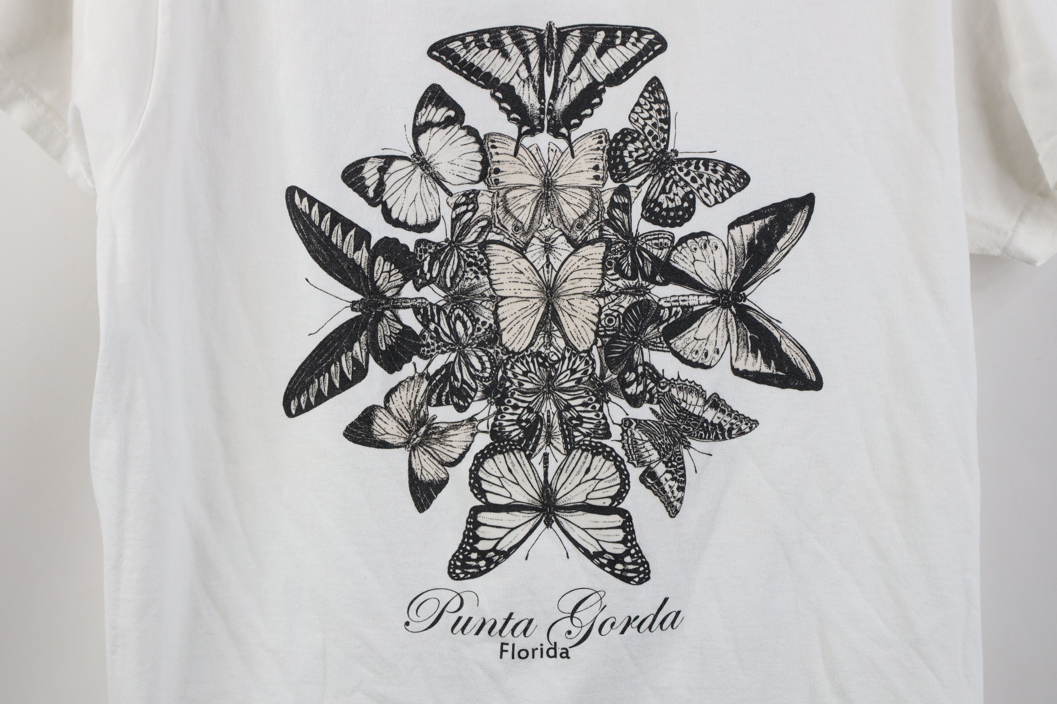 Vintage Vintage 90s Y2K Streetwear Punta Gorda Butterfly T-Shirt Size L / US 10 / IT 46 - 4 Thumbnail