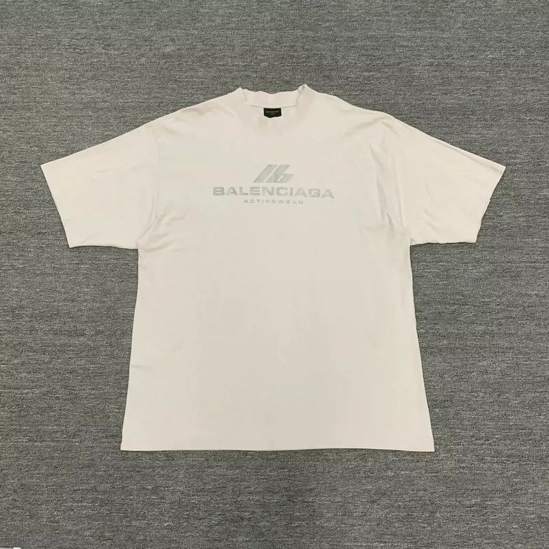 Balenciaga Balenciaga White new reflective LOGO short sleeve Size US L / EU 52-54 / 3 - 1 Thumbnail