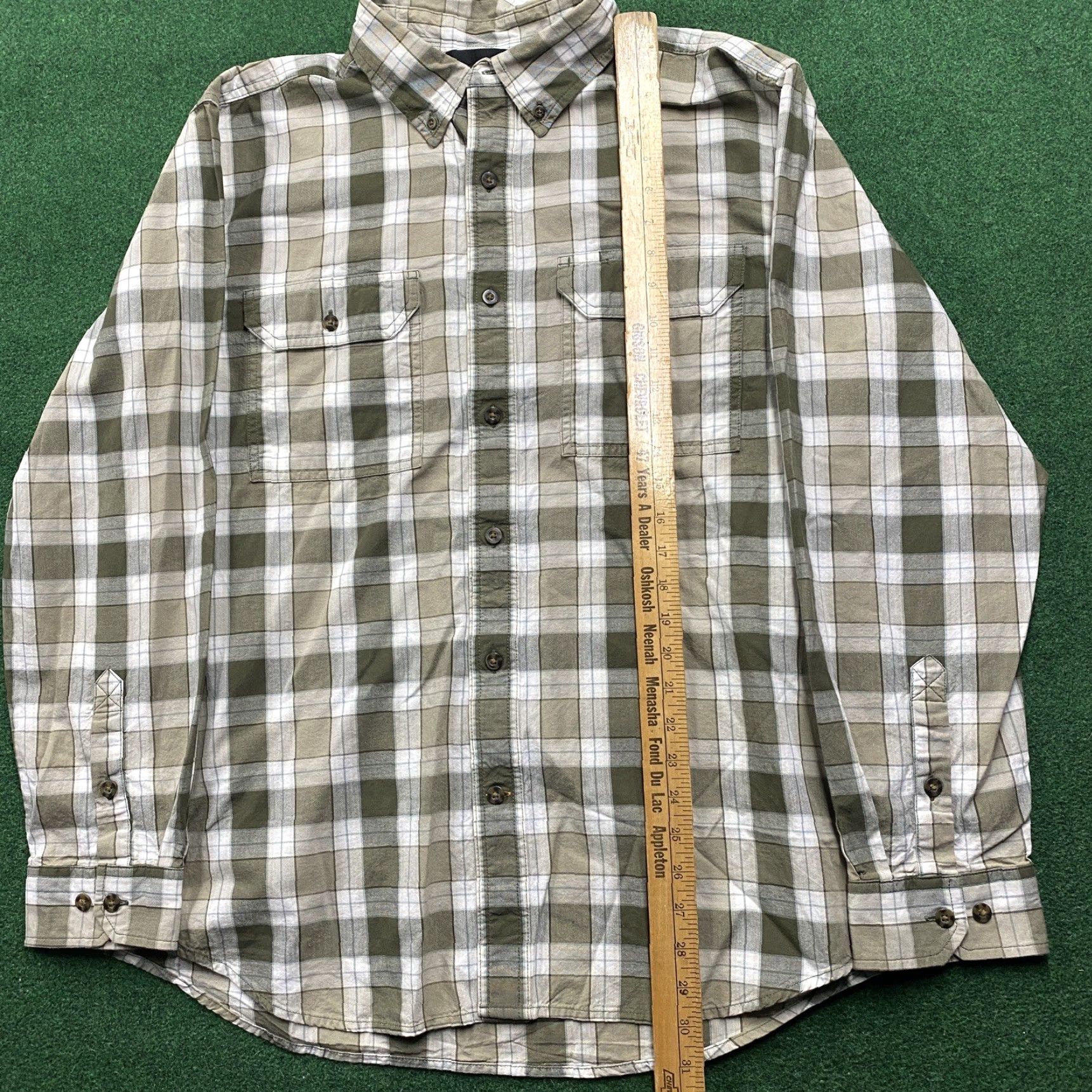 Carhartt VINTAGE Carhartt Shirt Jacket Mens L Beige Plaid Long Sleeve Loose Fit 3-in-1 Shirt Jacket Mens L Beige Plaid Vintage Carhartt Shirt Jacket BLAH Size US L / EU 52-54 / 3 - 6 Thumbnail