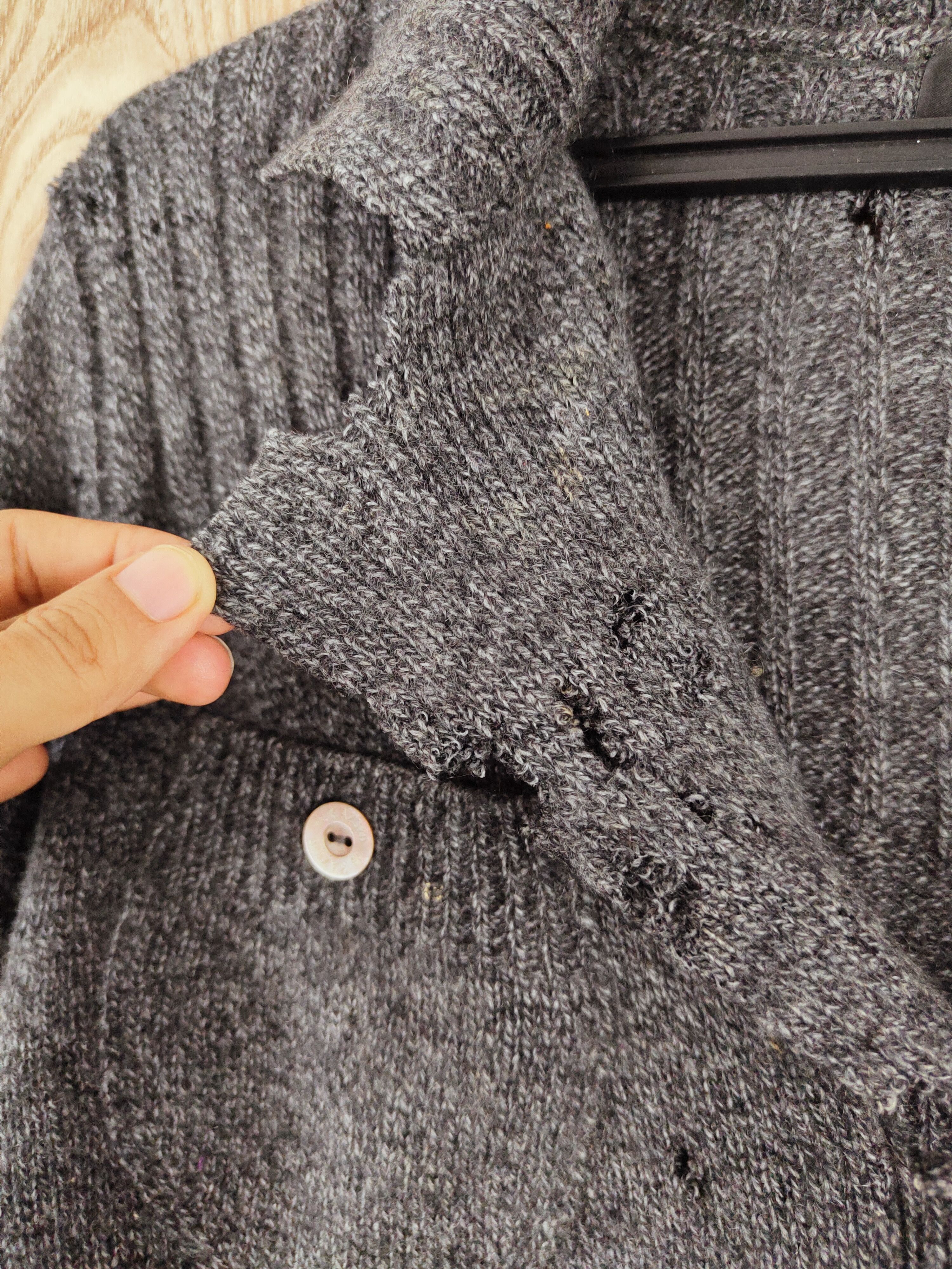 Homespun Knitwear × Japanese Brand × Vintage De Kazuko Black ripped Knitwear Cardigan #W045 Size US M / EU 48-50 / 2 - 3 Thumbnail