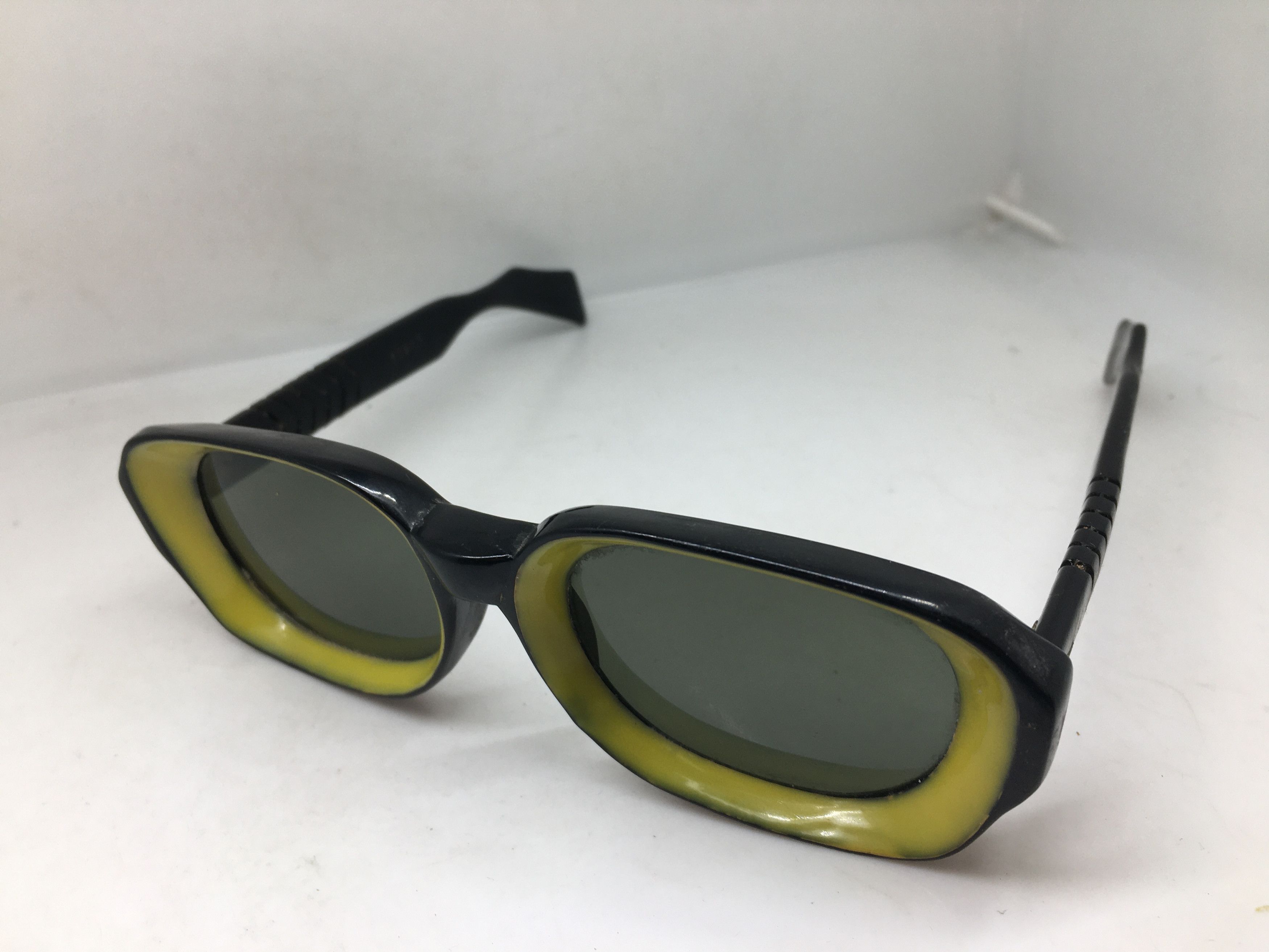 Vintage Vintage 70s Handmade Acetate Sunglasses Frame Made in Italy Size ONE SIZE - 1 Thumbnail