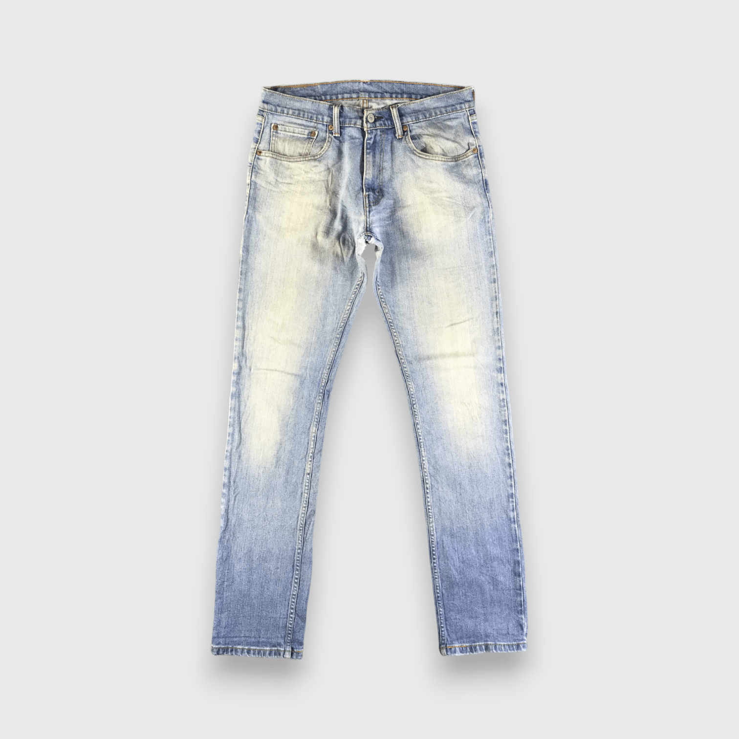 Vintage Light Wash Levis Jeans-J4518