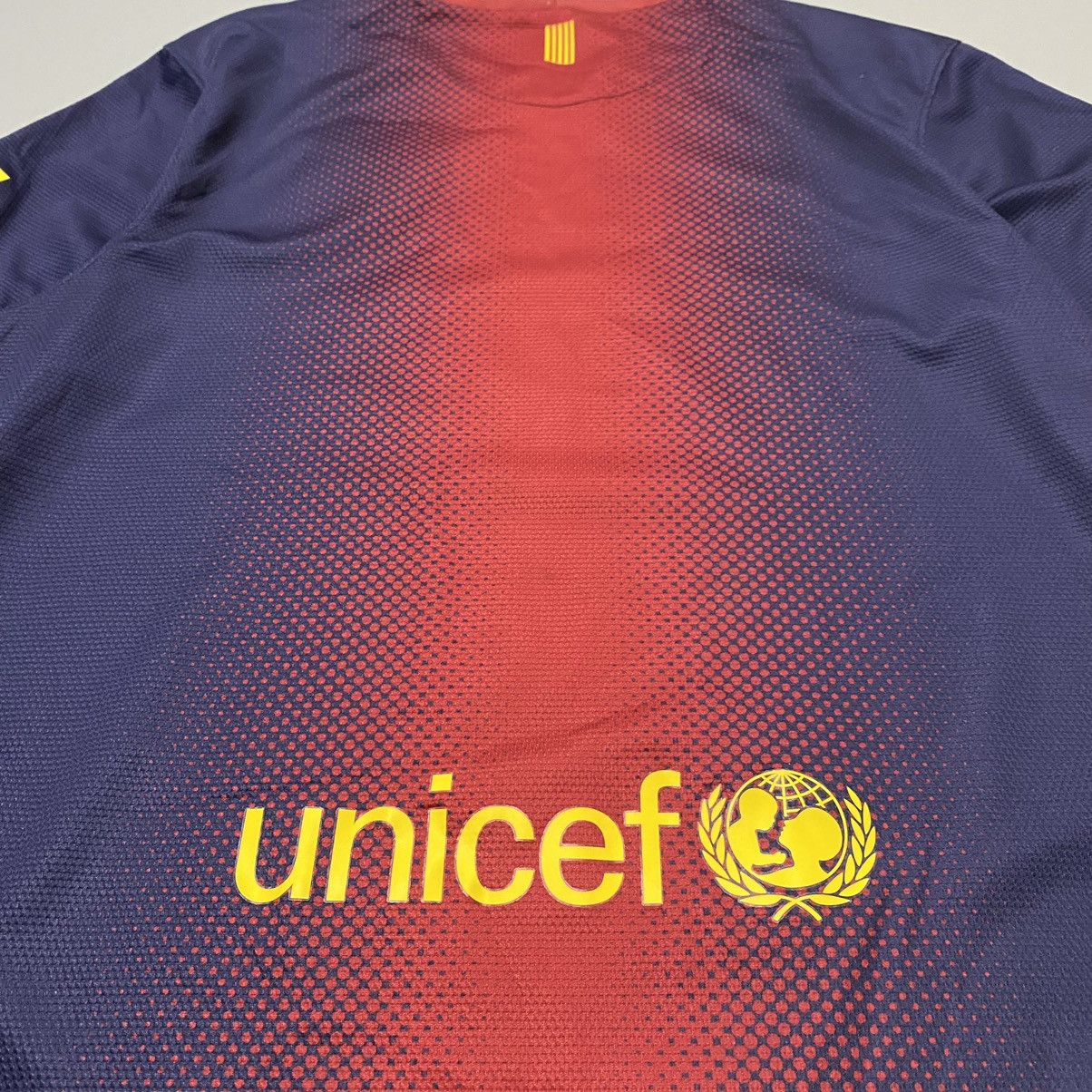 Nike FC Barcelona 2012-13 Home Jersey S Nike Football Shirt Size US S / EU 44-46 / 1 - 8 Thumbnail