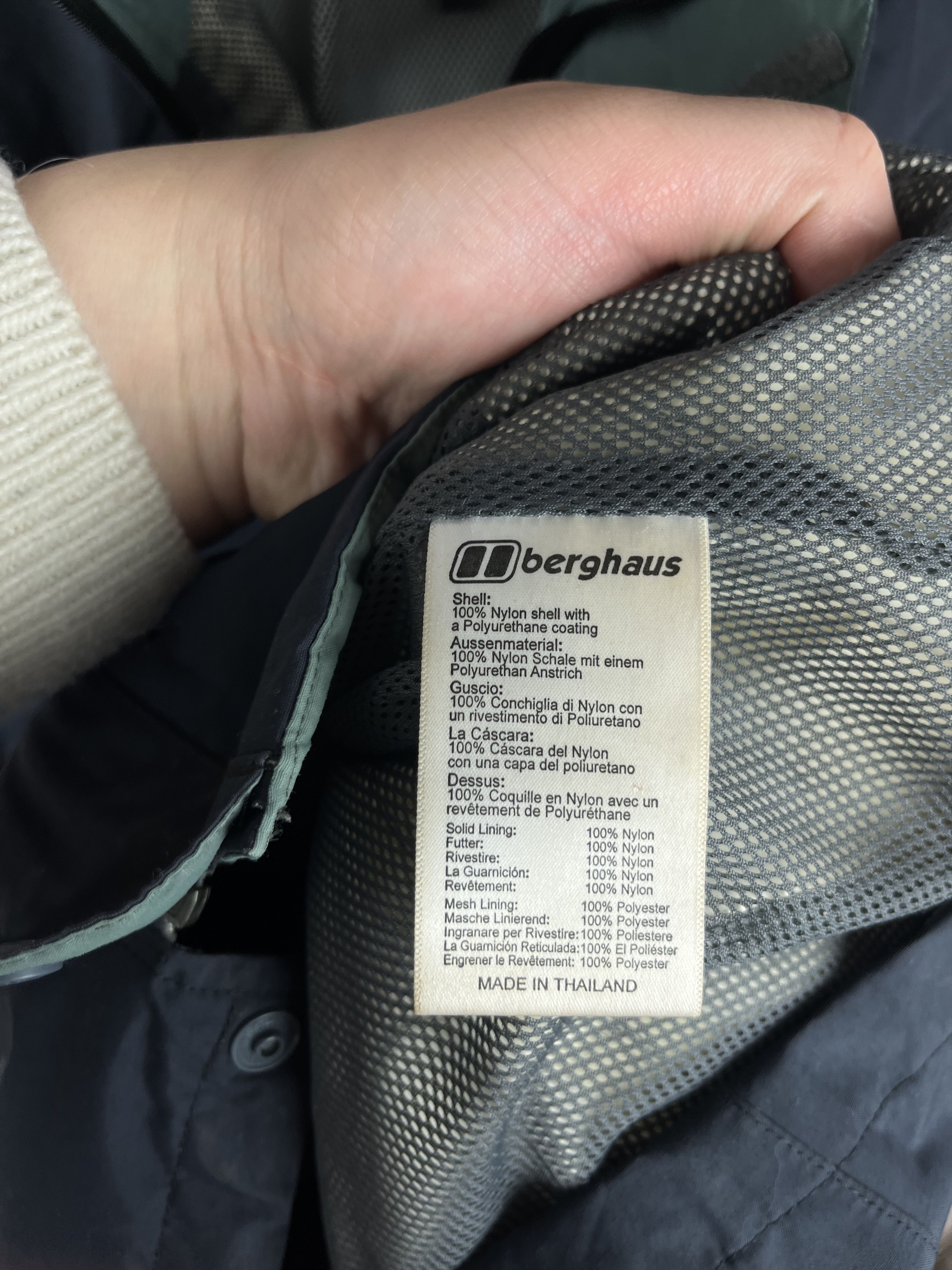 Berghaus Berghaus AQ2 Nylon Jacket Windbreaker Waterproof Outdoor Size US XXL / EU 58 / 5 - 11 Thumbnail