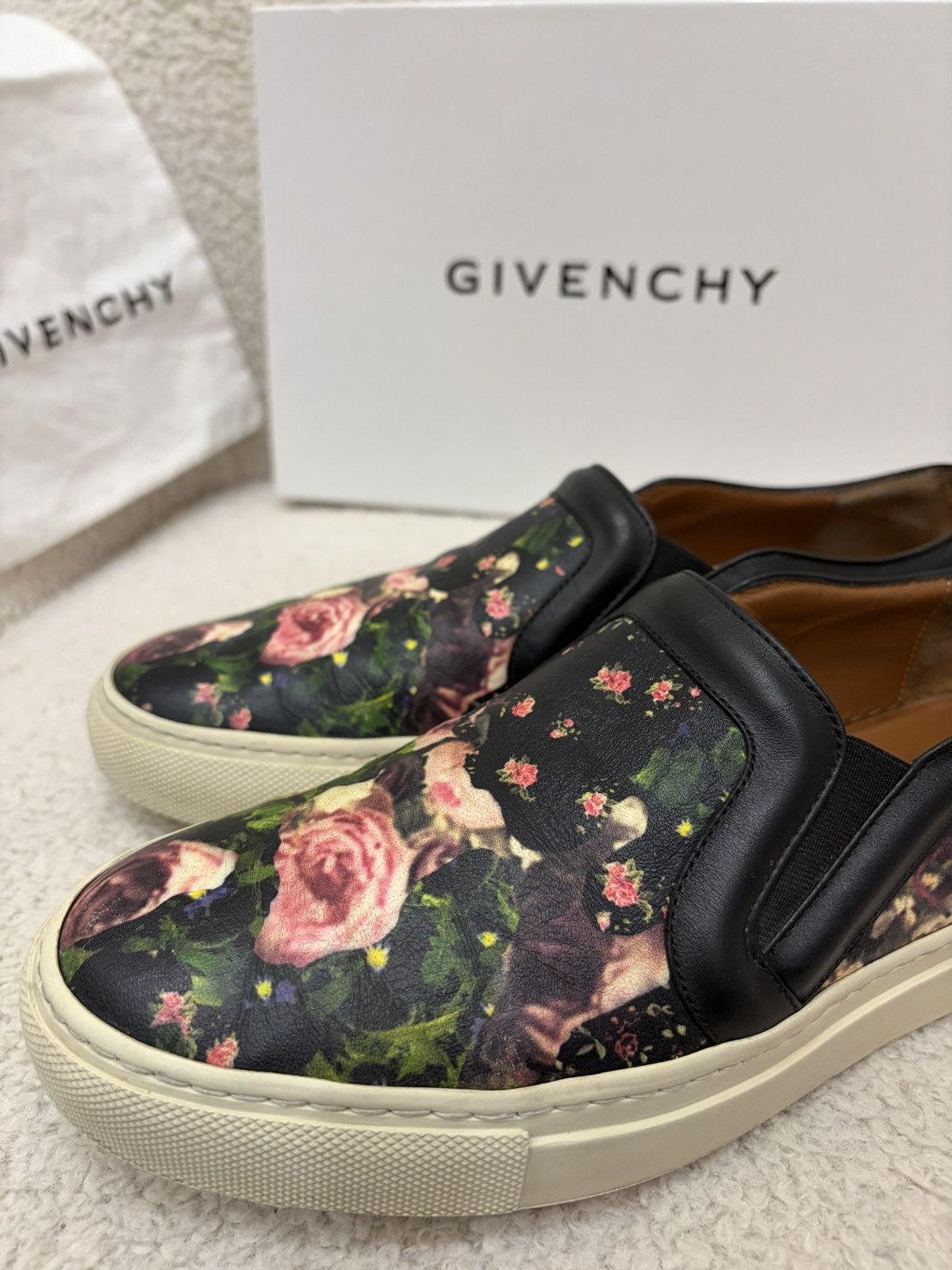Givenchy Givenchy Women’s Sneakers Size US 7 / IT 37 - 12 Thumbnail