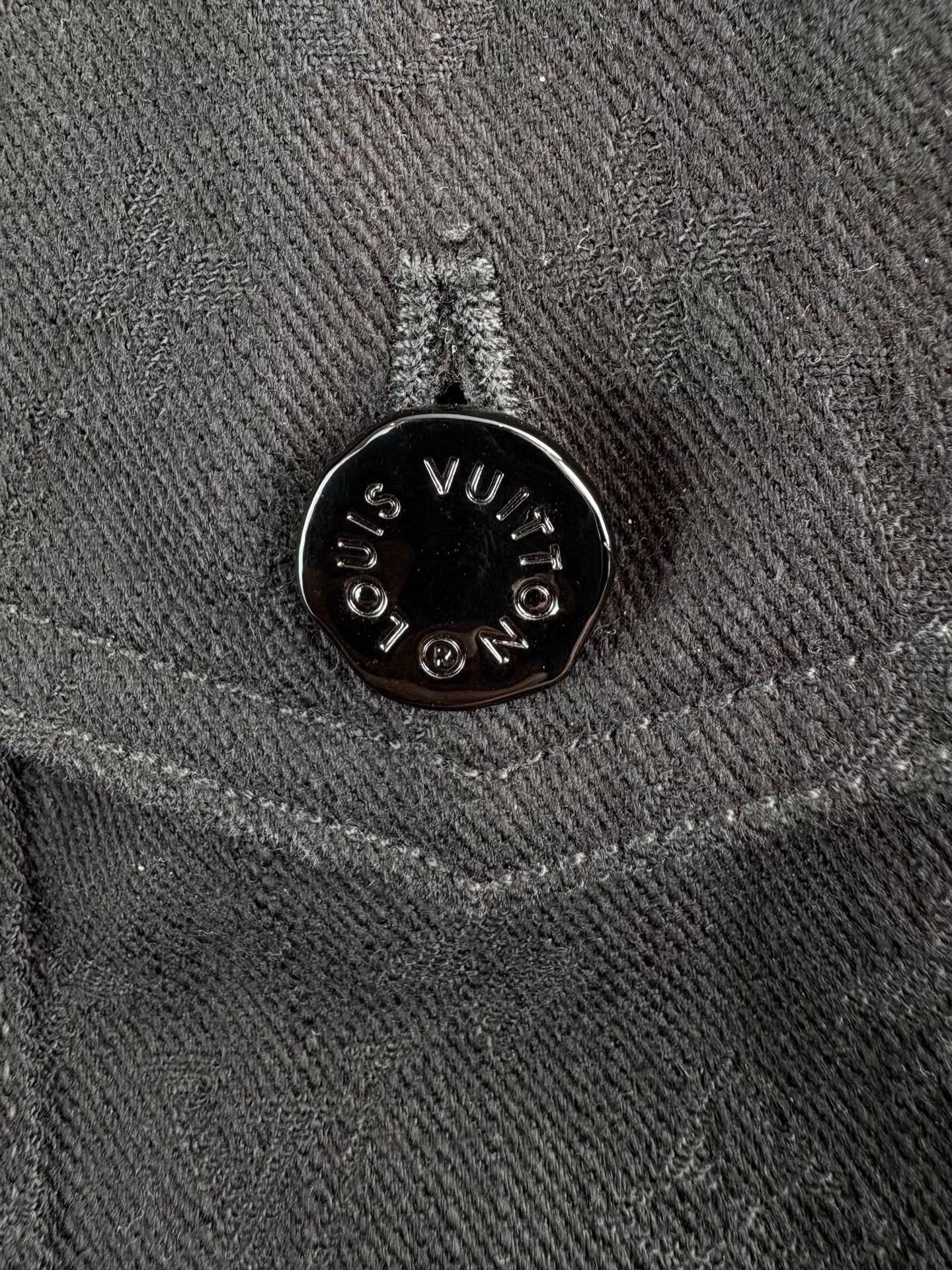 Louis Vuitton Black Denim Jacket with Button Front and Pockets Size US L / EU 52-54 / 3 - 3 Thumbnail
