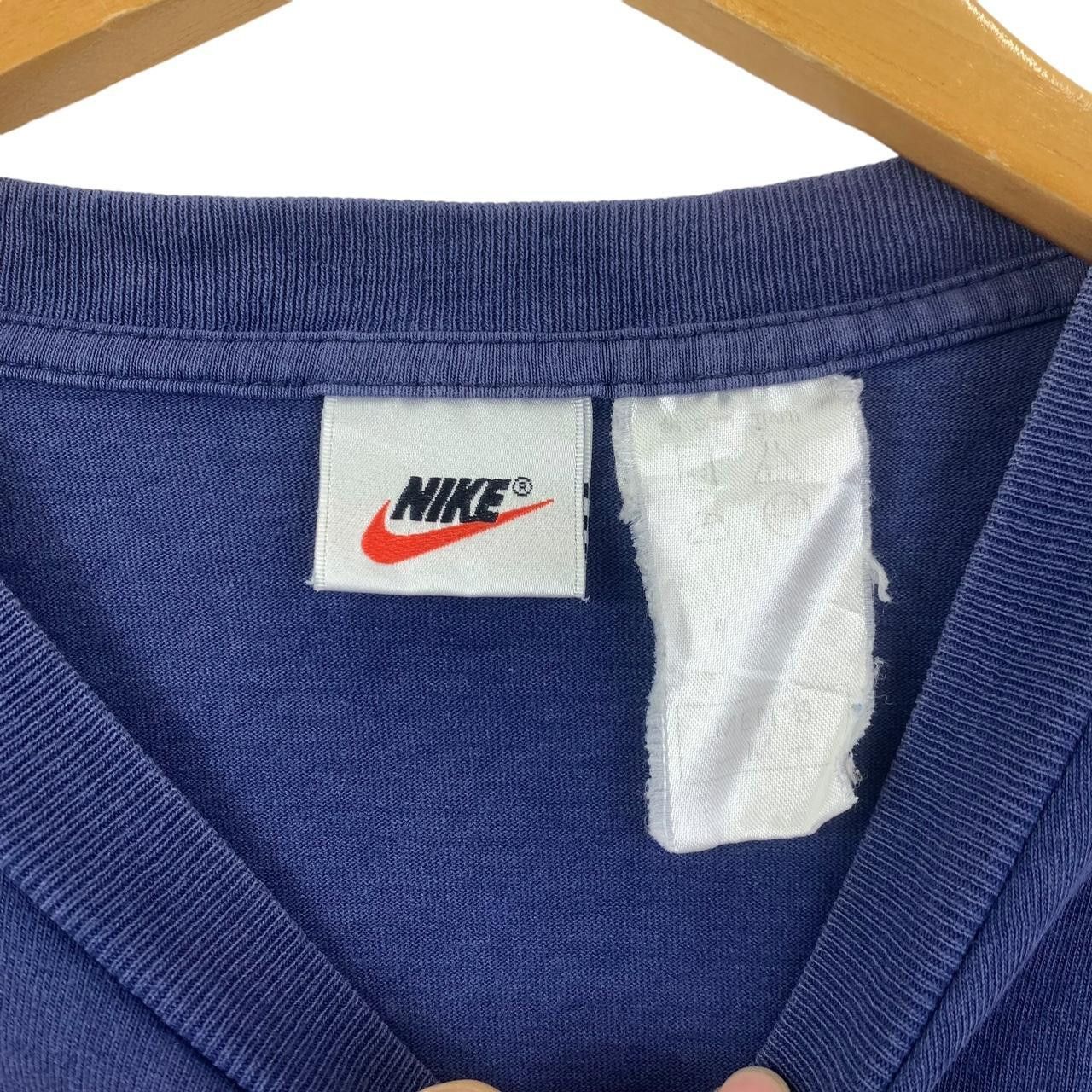 Nike Vintage 90’ NIKE AIR Center Box Logo Tee Shirt Size US M / EU 48-50 / 2 - 3 Thumbnail