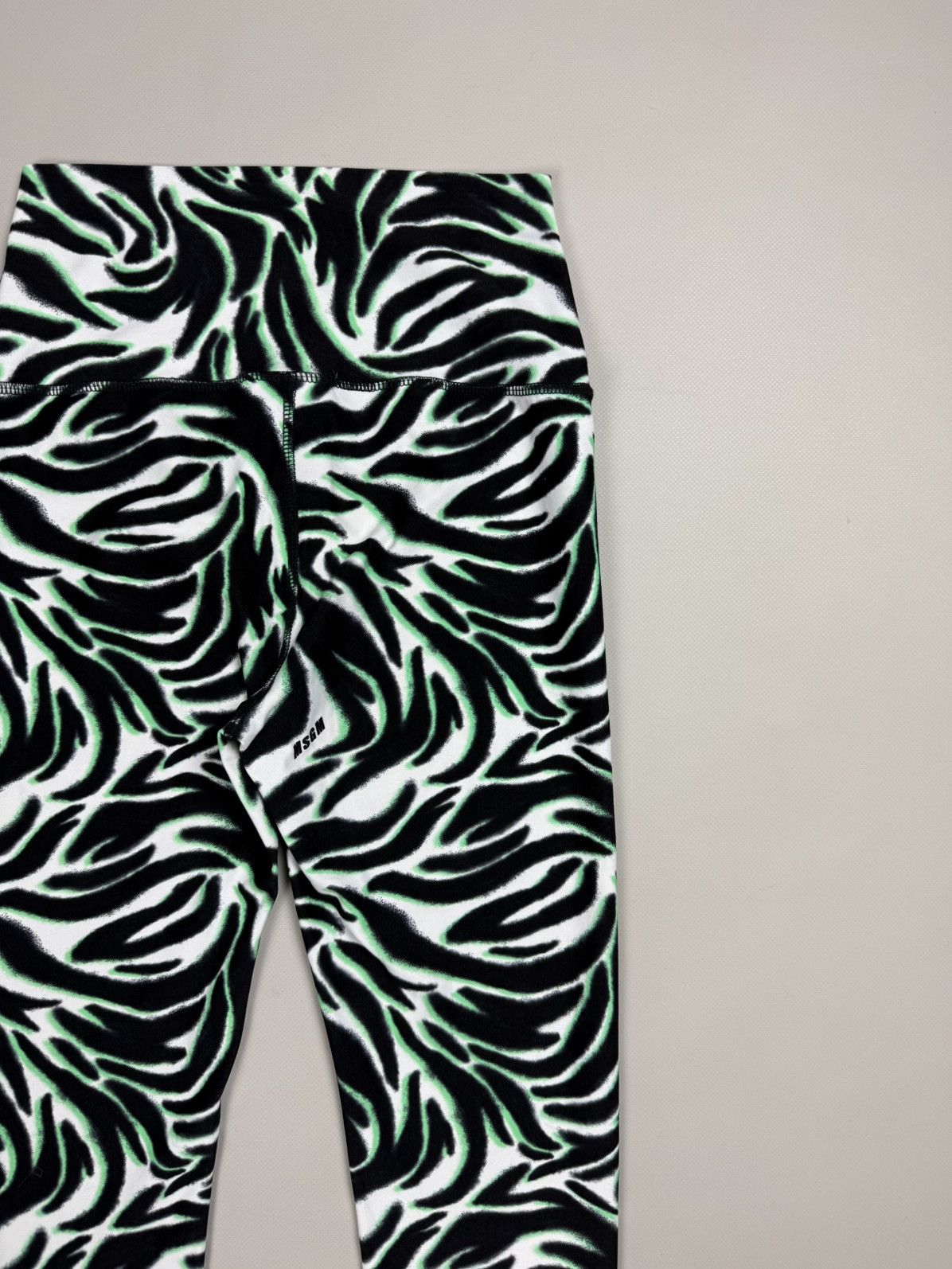 MSGM MSGM Ladies Patterned Leggins Tights Pants Size ~ S Size 28" / US 6 / IT 42 - 22 Thumbnail