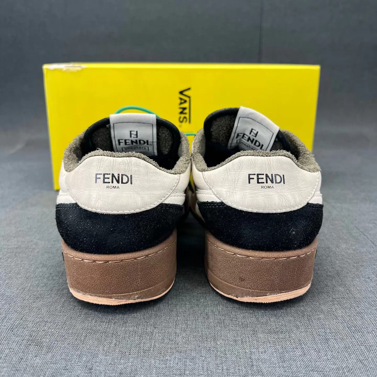 Fendi Fendi Match Black & White 37 Size US 6.5 / IT 36.5 - 8 Thumbnail