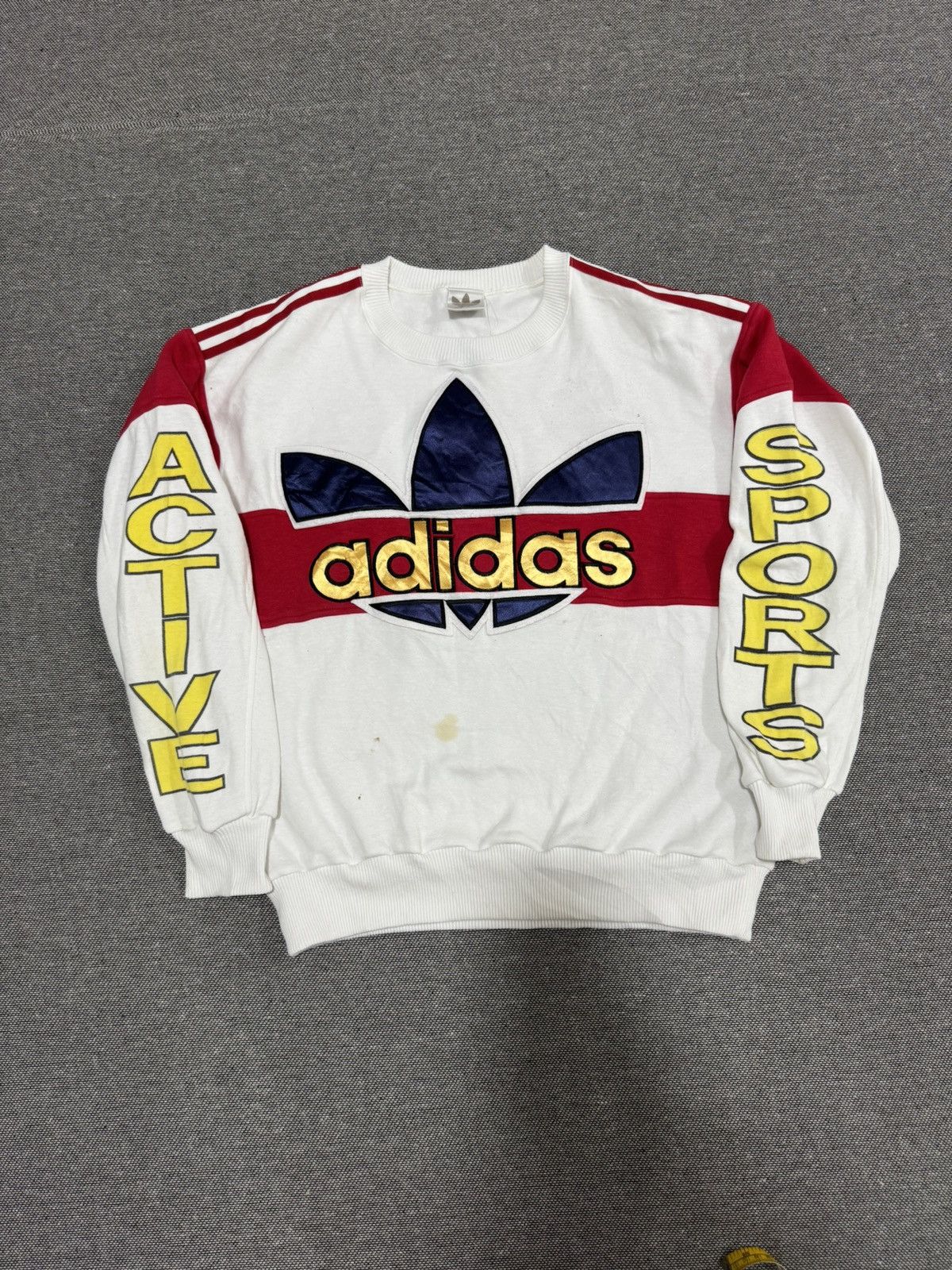 Adidas Vintage Adidas Big Logo Sweatshirt Size US M / EU 48-50 / 2 - 1 Thumbnail