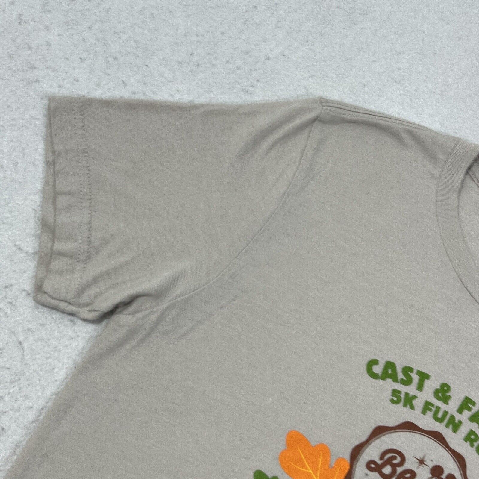 Disney RunDisney Disney World Cast & Family 2019 5K Graphic T Shirt Size US M / EU 48-50 / 2 - 6 Thumbnail