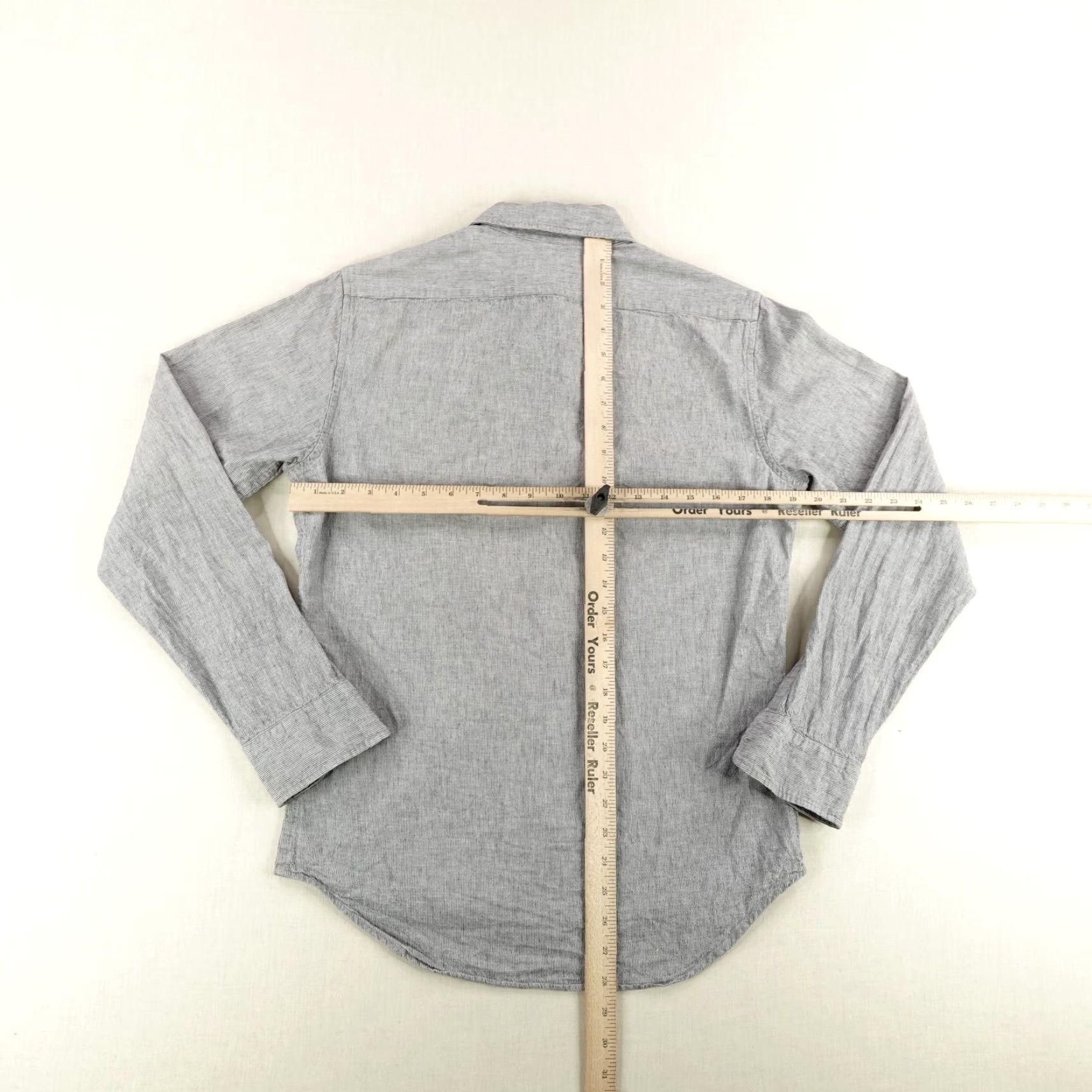 Taylor Stitch Taylor Stitch Shirt Men Small Size 38 Gray Linen Striped Button-Up Long Sleeve Casual Size US S / EU 44-46 / 1 - 5 Thumbnail