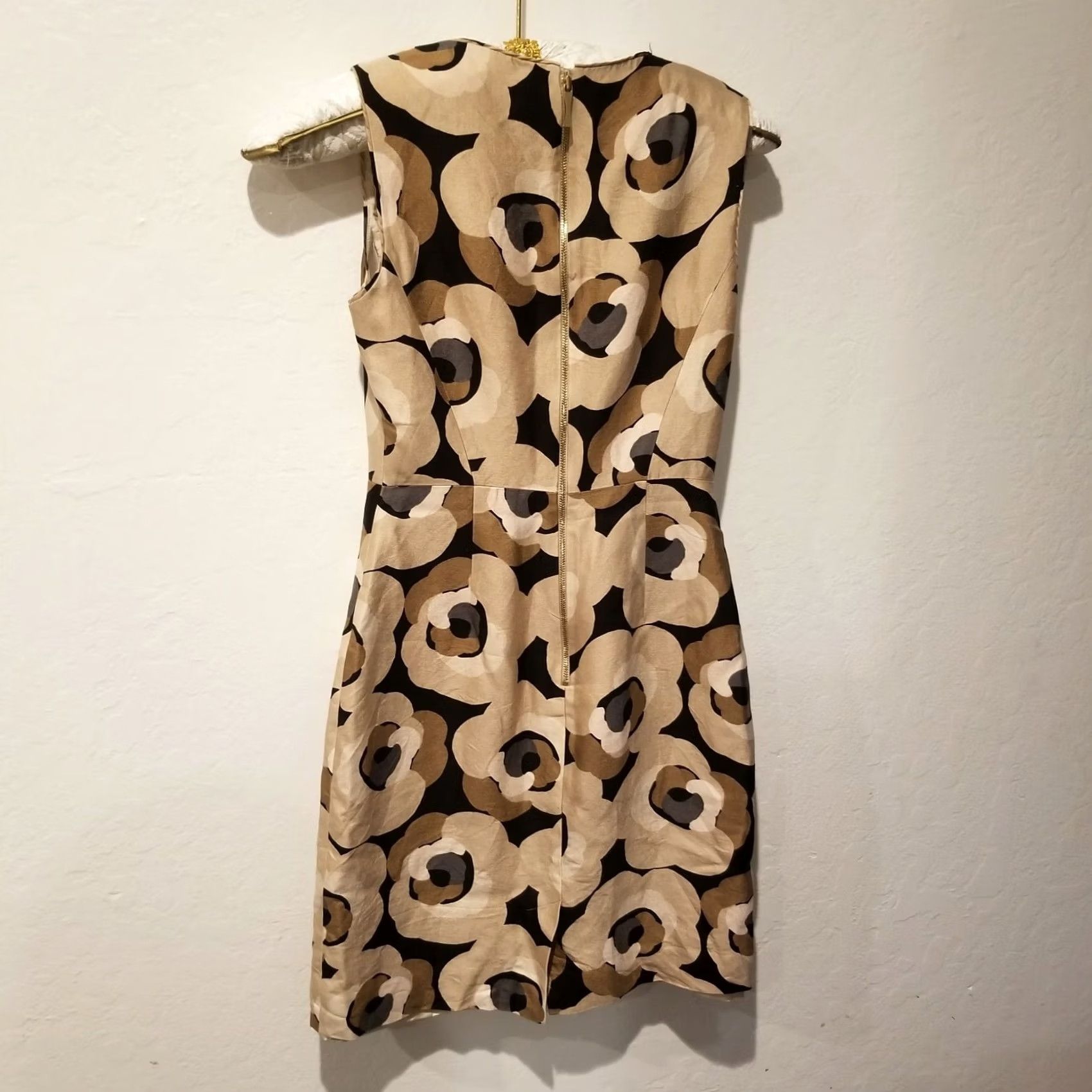 Vintage Kate Spade New York Knee-Length Sleeveless Sheath Dress Brown Size 2 Crew Neck Zip Back Vintage? No Size XS / US 0-2 / IT 36-38 - 2 Thumbnail
