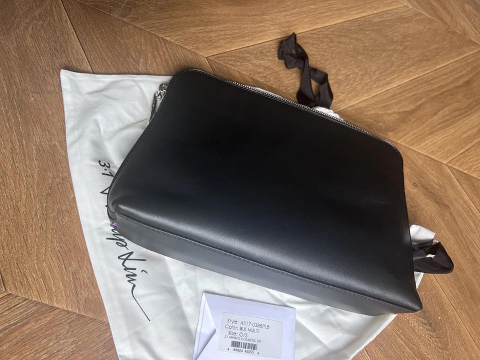 3.1 Phillip Lim 3.1 Philip lim black floral leather pouch zip up Clutch bag Size ONE SIZE - 2 Thumbnail