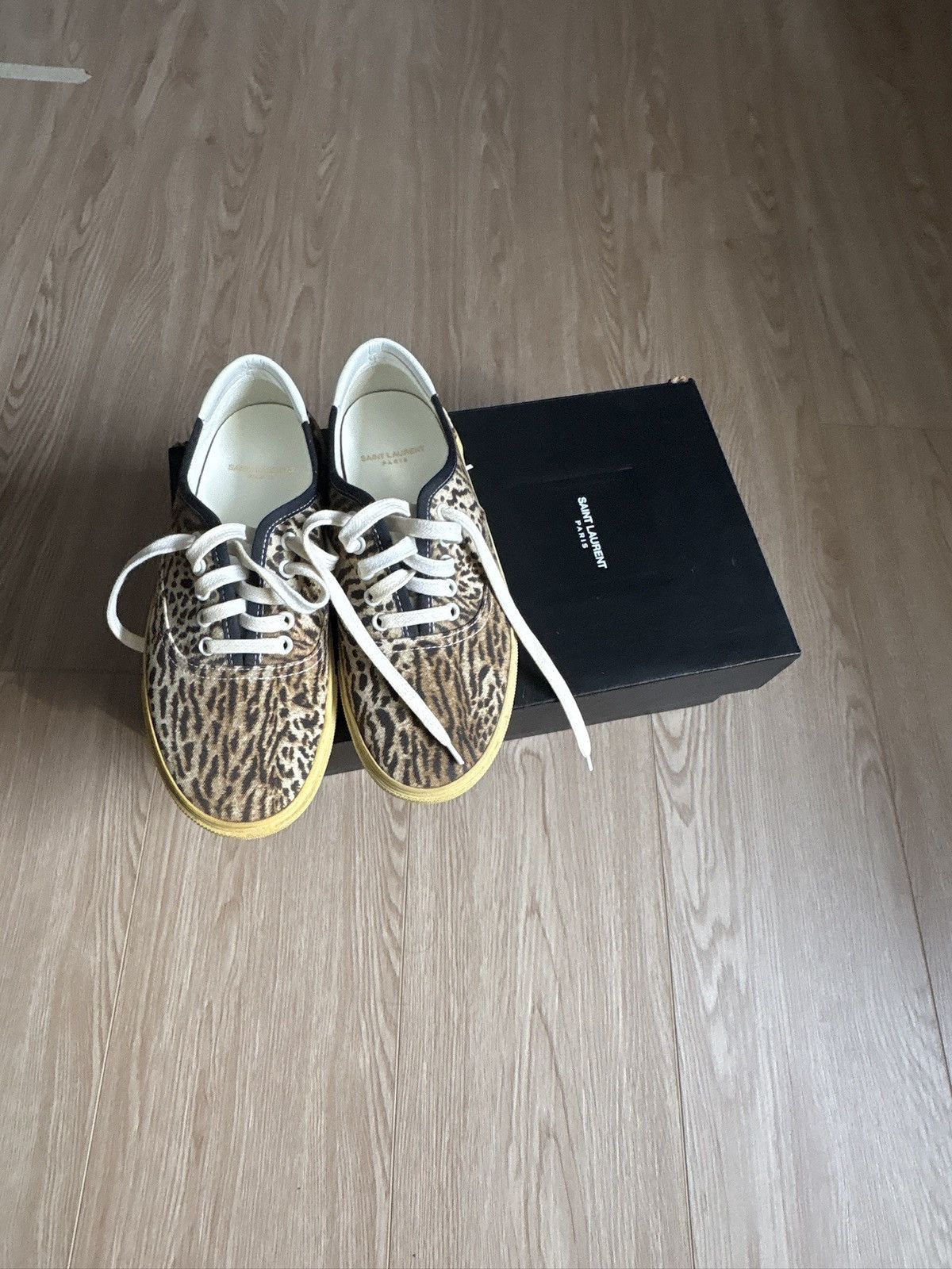 Saint Laurent Paris Saint Laurent Paris Leopard print sneakers Size US 7 / EU 40 - 7 Thumbnail