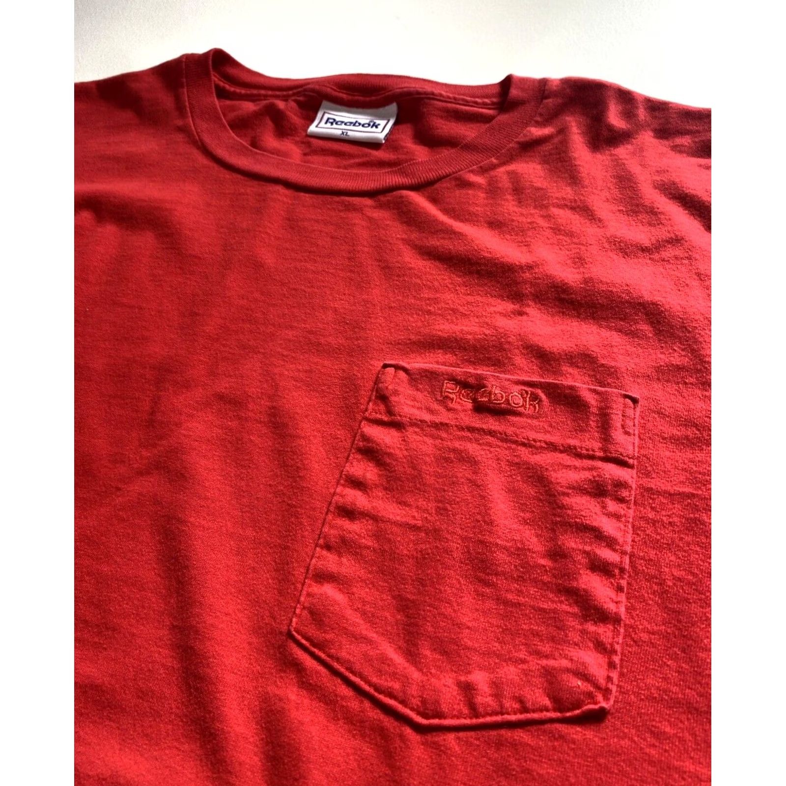 Reebok VINTAGE Reebok Pocket Tee Shirt XL Red Men’s 90s USA Short Sleeve Crew Neck Size US XL / EU 56 / 4 - 3 Thumbnail