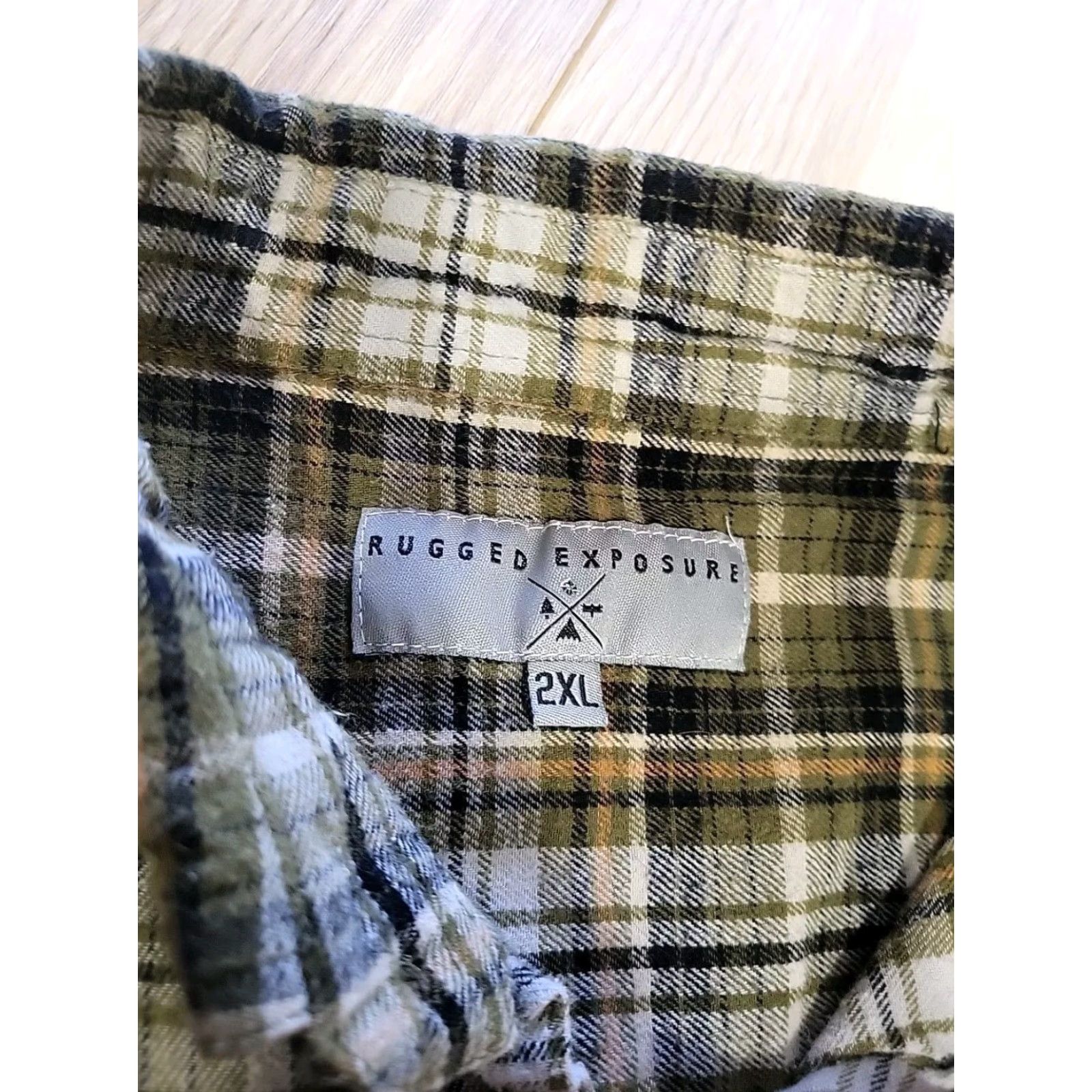 Vintage Rugged Exposure Shirt 2XL Green Plaid Flannel Button-Up Casual Workwear Mens 46 in Chest Long Sleeve Cotton Size US XXL / EU 58 / 5 - 6 Thumbnail
