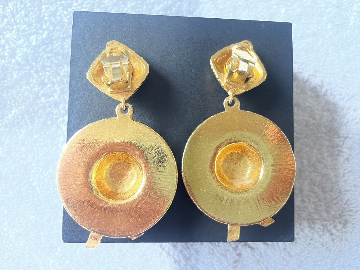 Chanel CHANEL Maxi EARRINGS. Hat model. Vintage. Size ONE SIZE - 3 Thumbnail