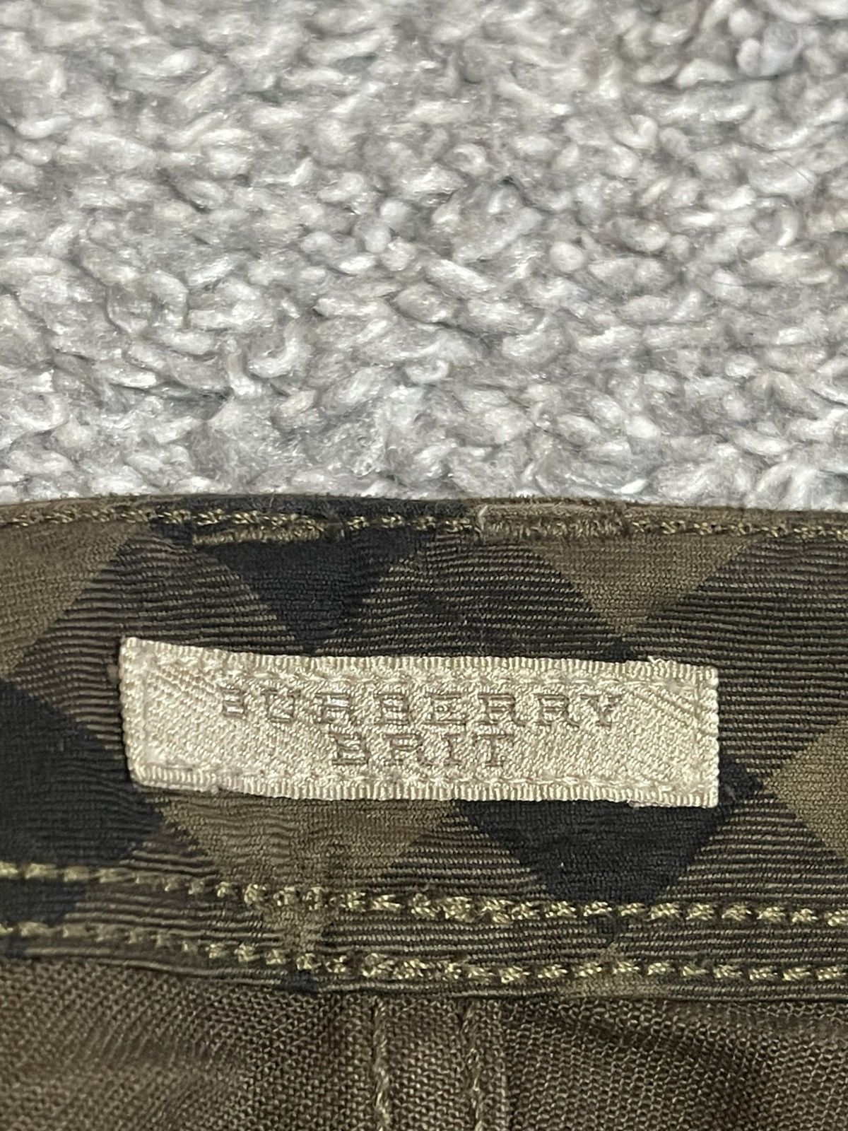Burberry Burberry Brit Kensington Olive Tie Dye Low Rise Skinny 28 Size 24" / US 00 / IT 34 - 13 Thumbnail