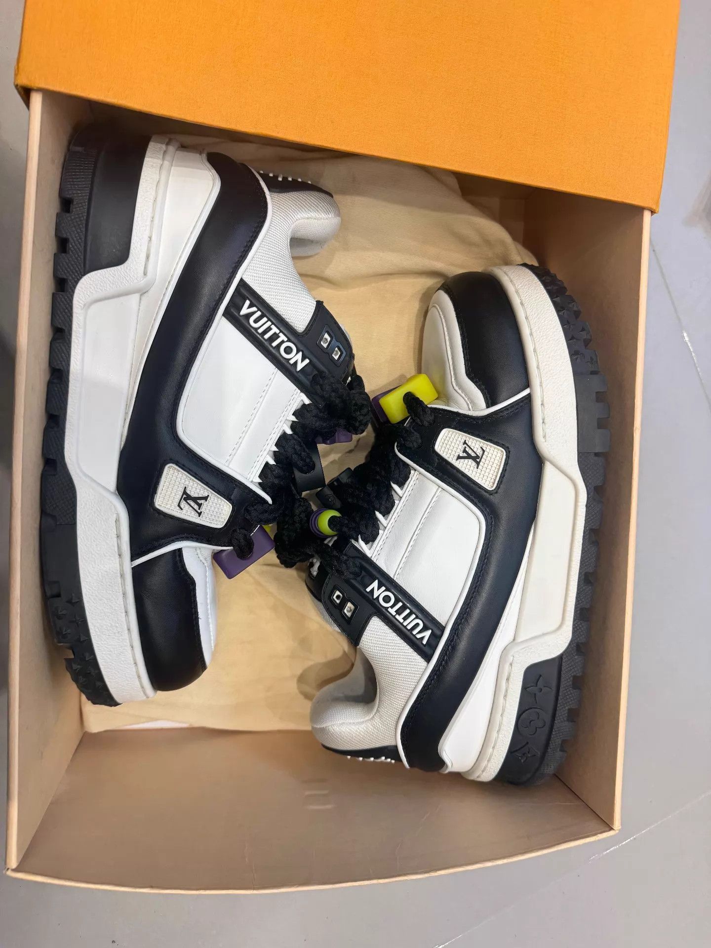 Louis Vuitton Multi Color High Top Sneakers Size US 6.5 / EU 39-40 - 1 Thumbnail