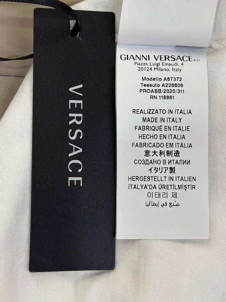 Versace Versace White casual T-shirt with short sleeves Size US S / EU 44-46 / 1 - 6 Thumbnail