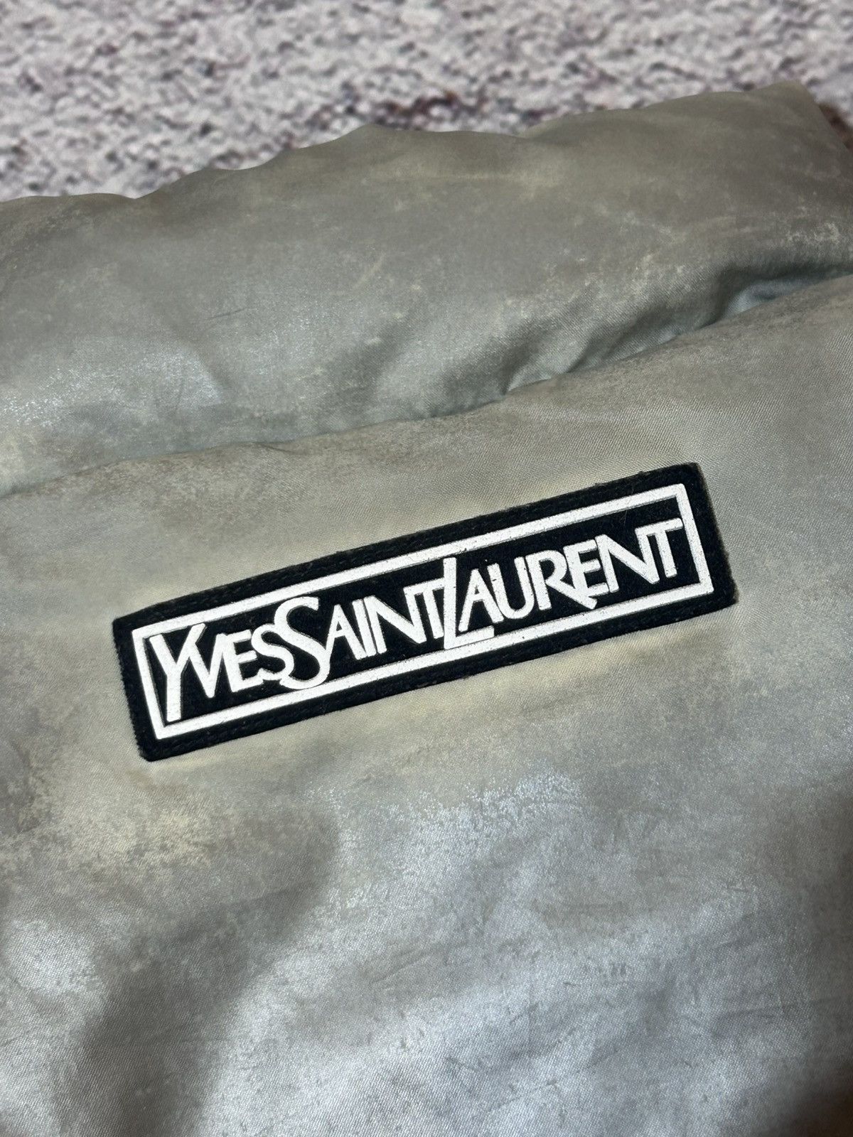 Yves Saint Laurent Yves Saint Laurent Vintage Down Puffer Jacket Black Size US S / EU 44-46 / 1 - 21 Thumbnail
