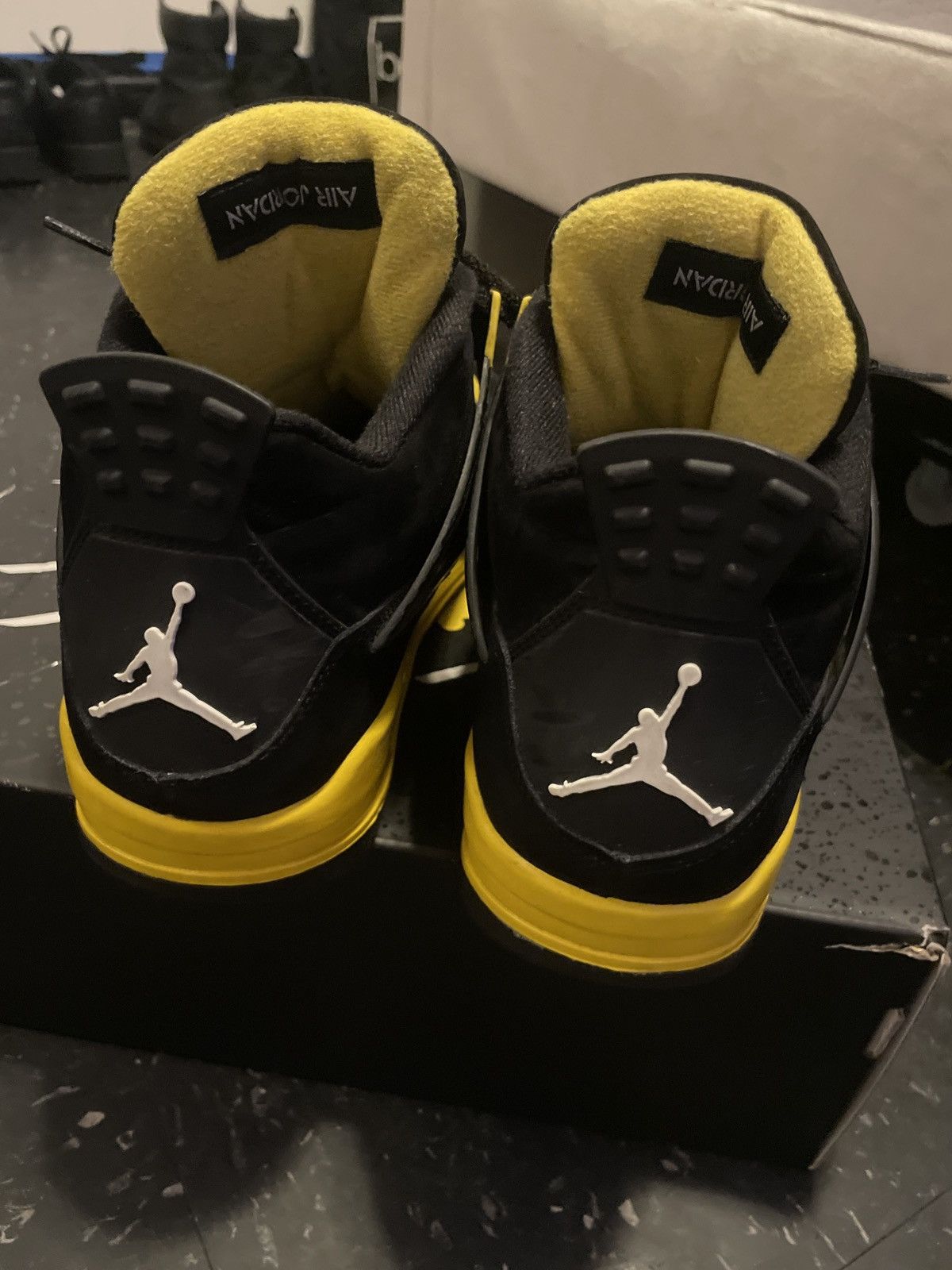 Jordan Brand Jordan 4 thunder Size US 10.5 / EU 43-44 - 6 Thumbnail