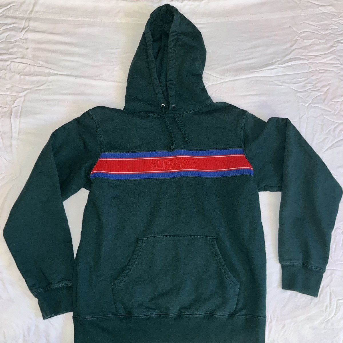 image of Authentic Supreme Hoodie - Mens M | Color: Green/blue/red (Size Medium)
