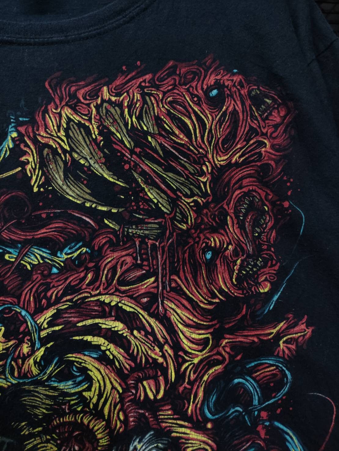 Band Tees Vtg 00's The Black Dahlia Murder " The Thing " Dan Mumford Size US M / EU 48-50 / 2 - 4 Thumbnail