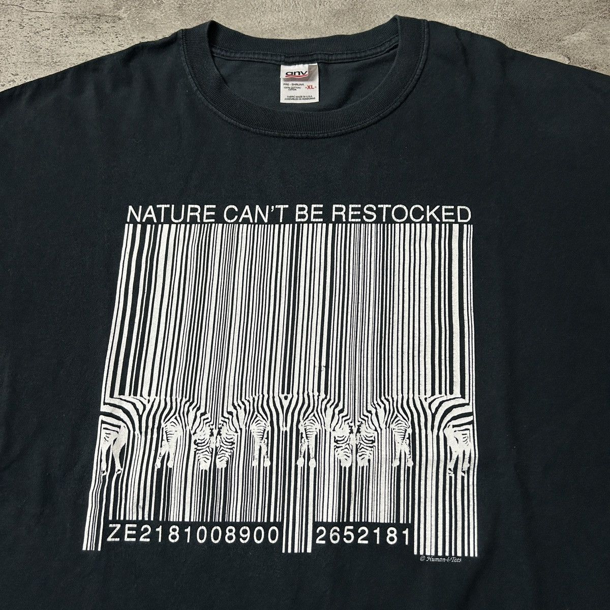 Vintage Vintage 90s Nature Can't Be Restocked Art Zebra Bar Code Size US XL / EU 56 / 4 - 1 Thumbnail