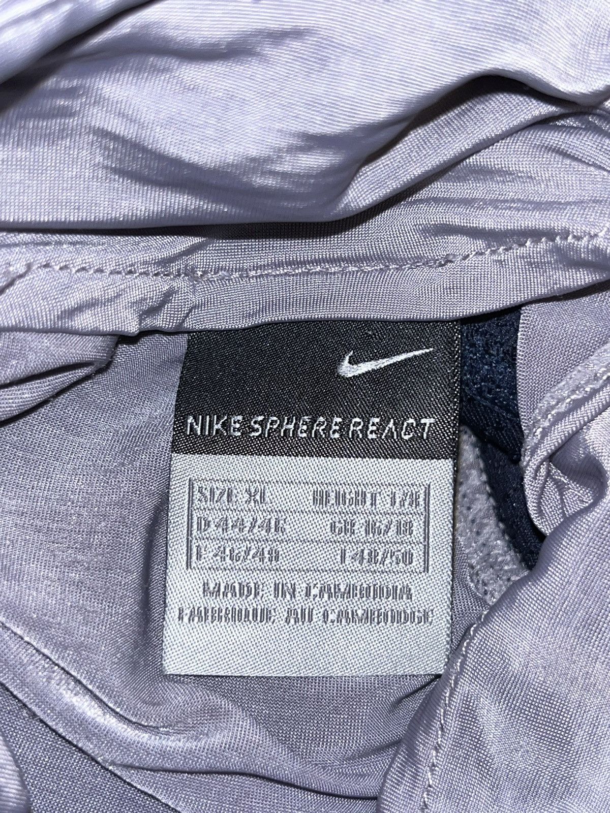 Nike Archive Nike Sphere 2004/5 Pearl Longsleeve Y2K Tech Rave Size US XL / EU 56 / 4 - 9 Thumbnail