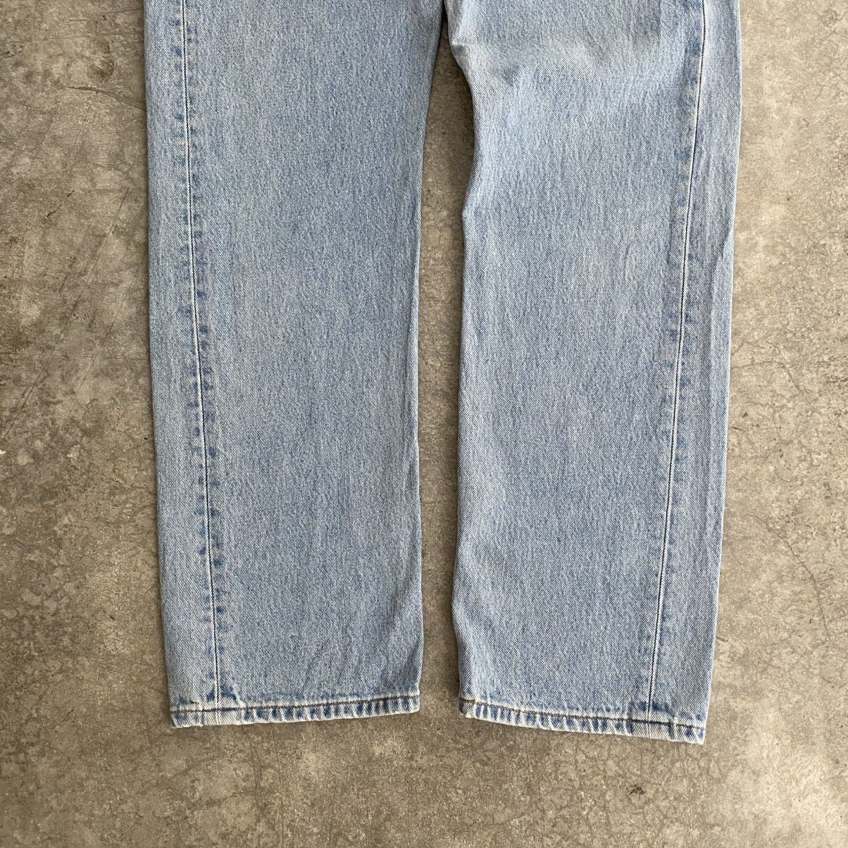 Levi's Size 32x31.5 Vintage Late 90’s Levis 501 Light Blue Jeans Size US 32 / EU 48 - 6 Thumbnail