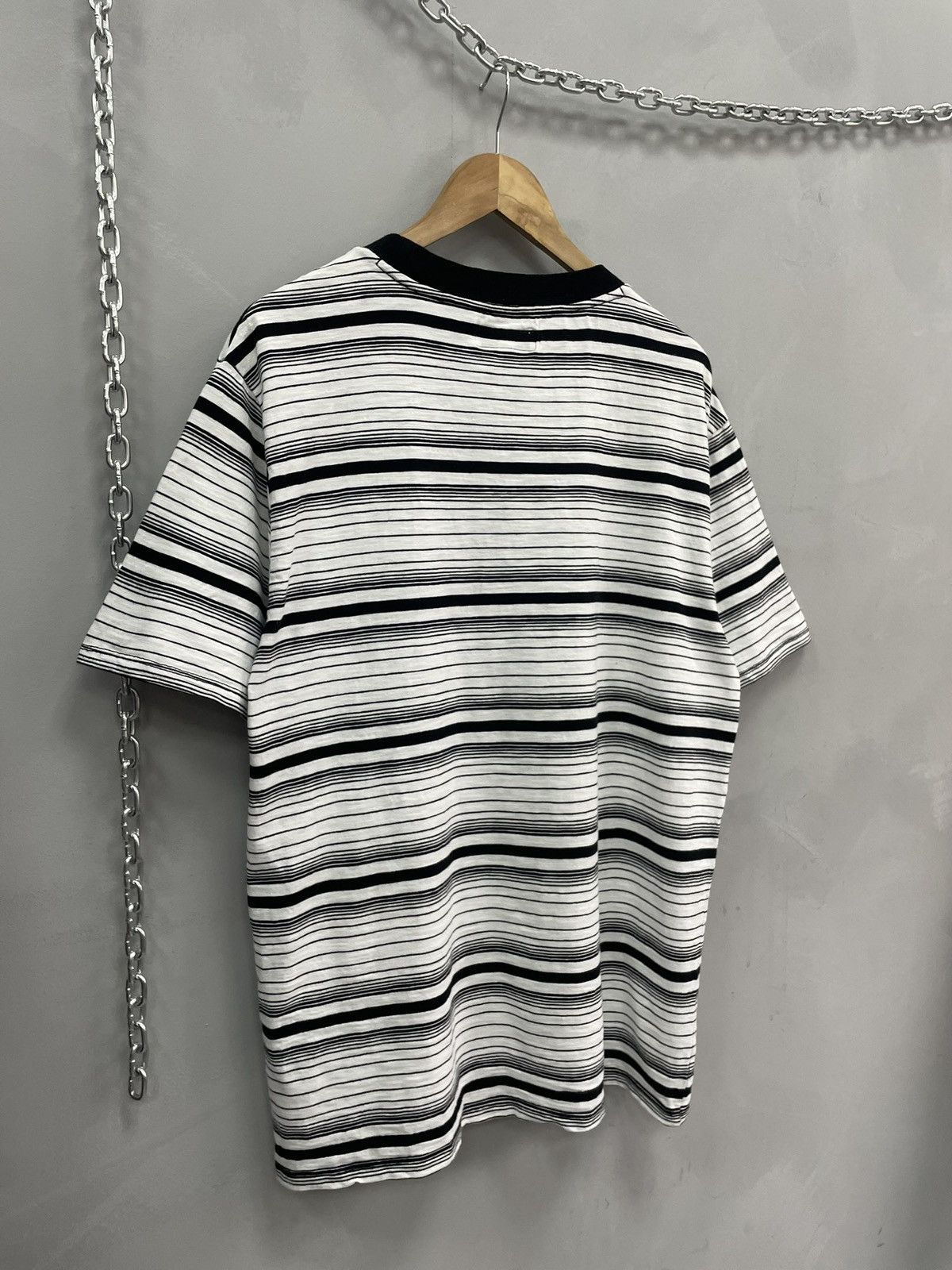 Guess Guess asap rocky style big logo t shirt y2k Size US L / EU 52-54 / 3 - 8 Thumbnail